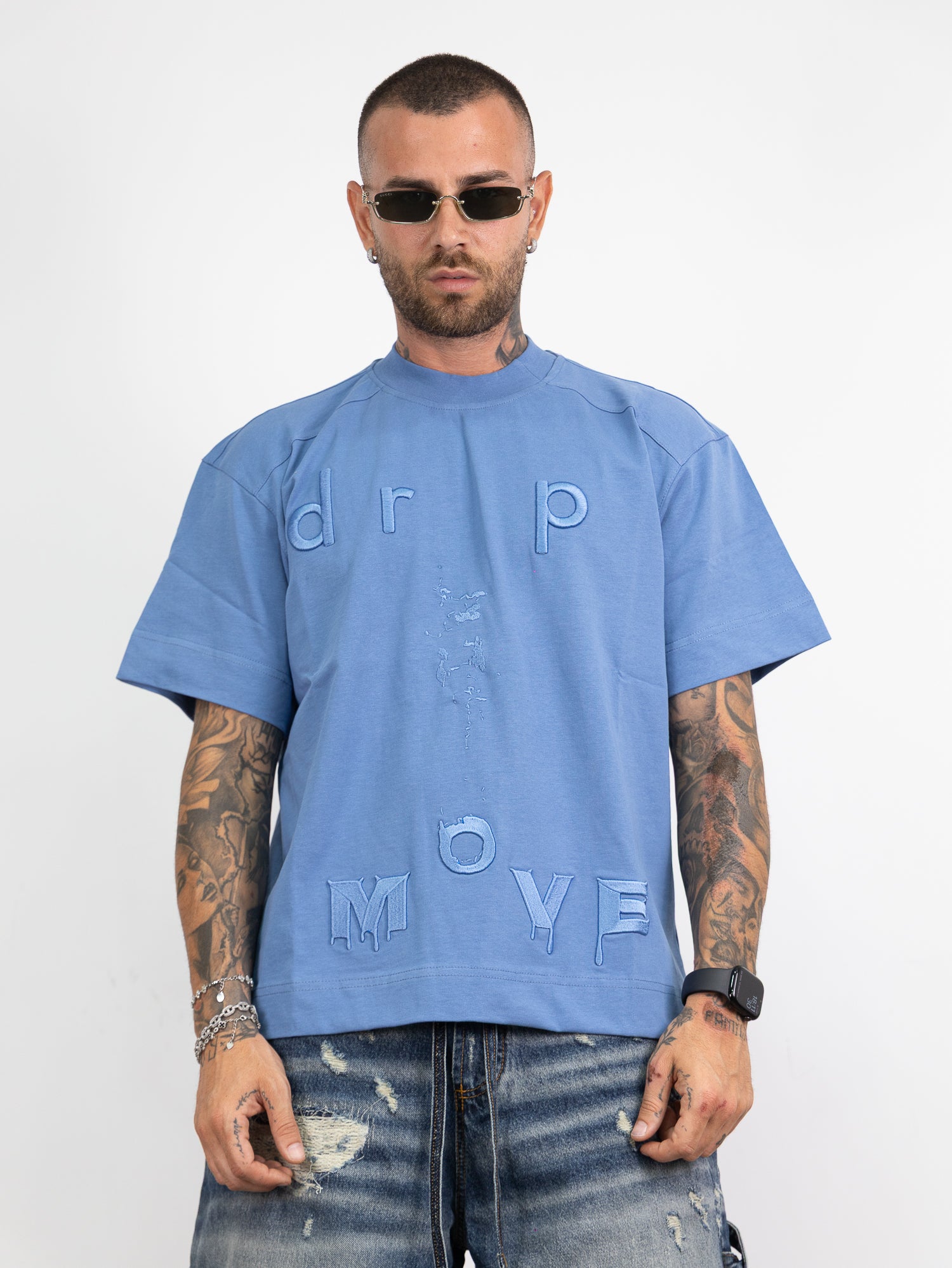 T-shirt move