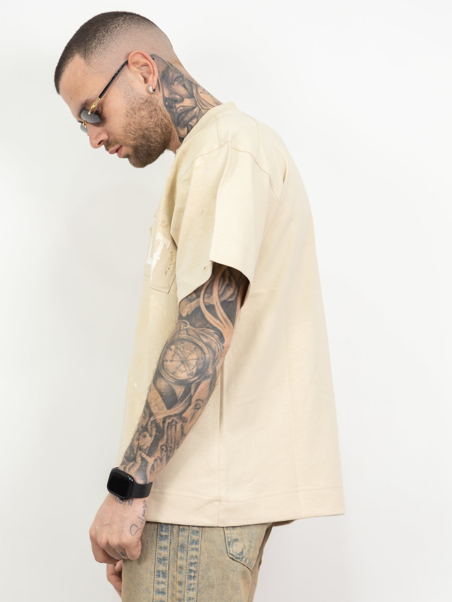 T-shirt born