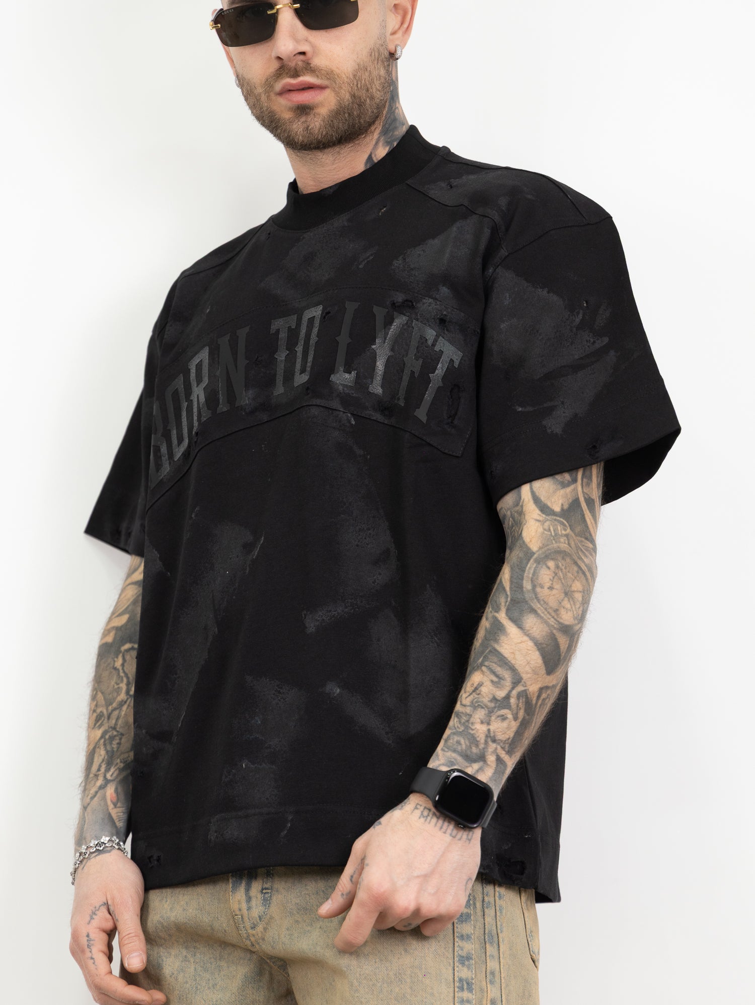 T-shirt born