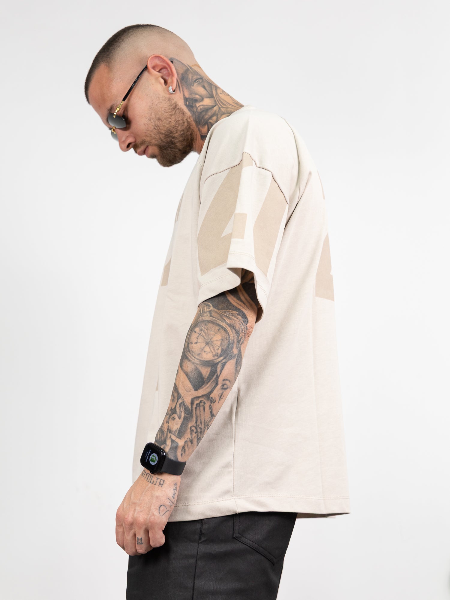 T-shirt number ambition