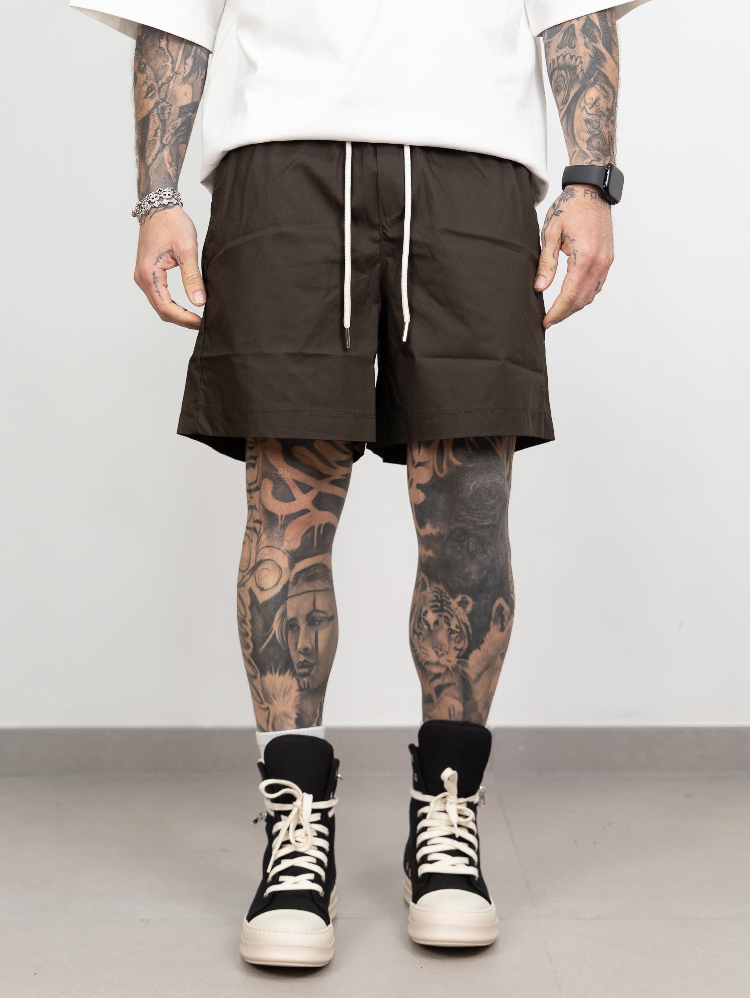 Short boxy parachute