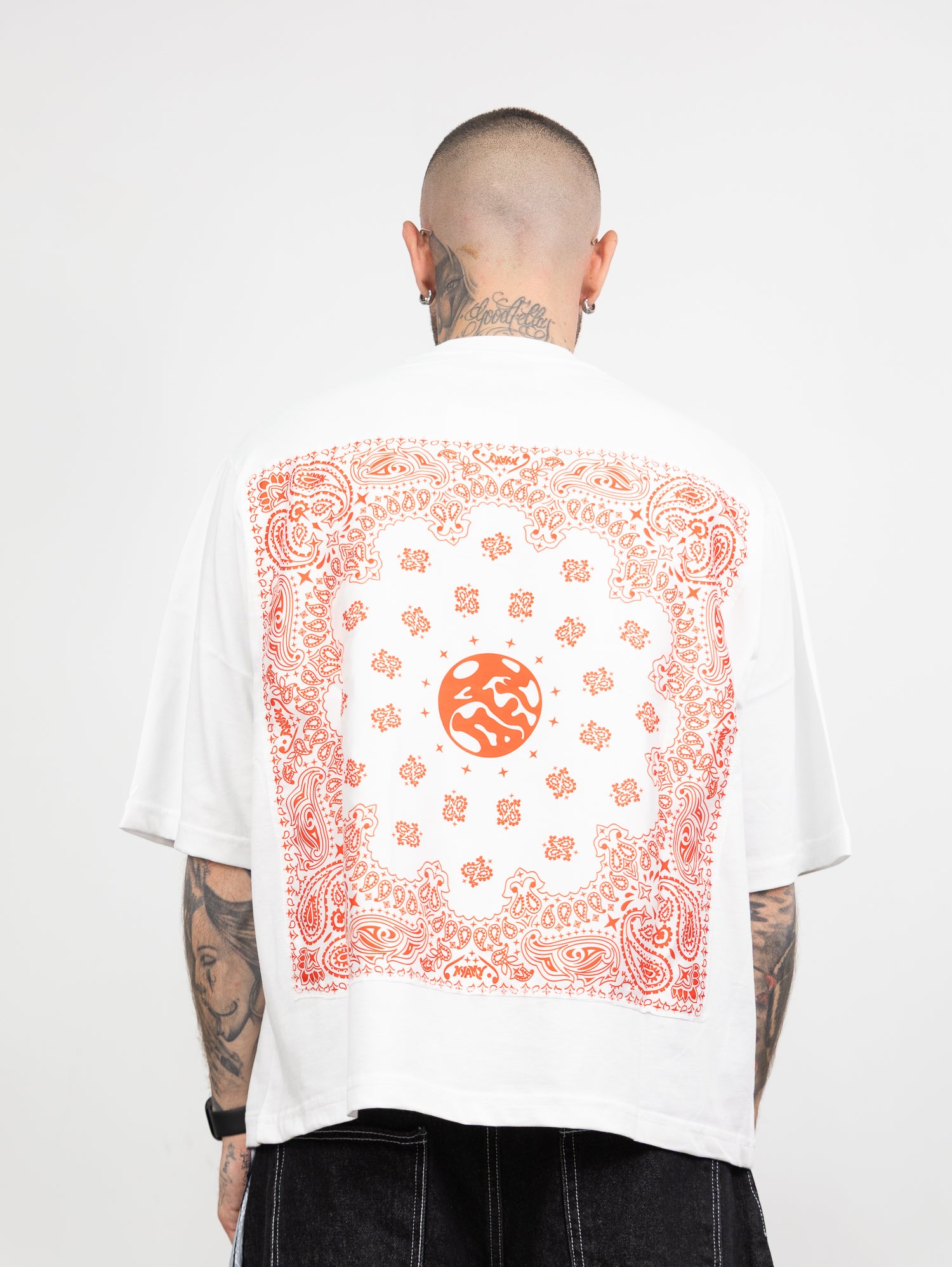 T-shirt club foulard