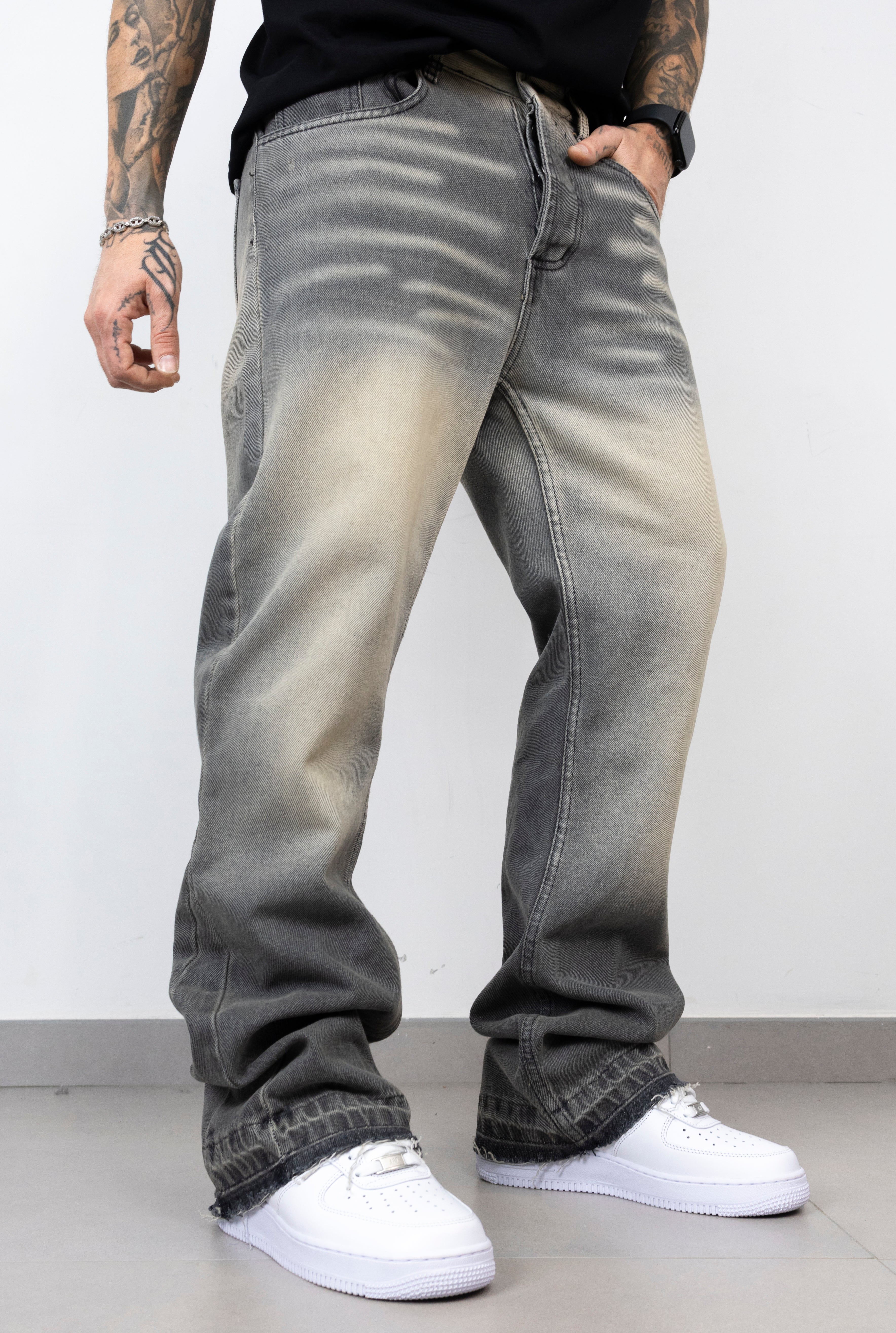 Baggy grey sabb.just