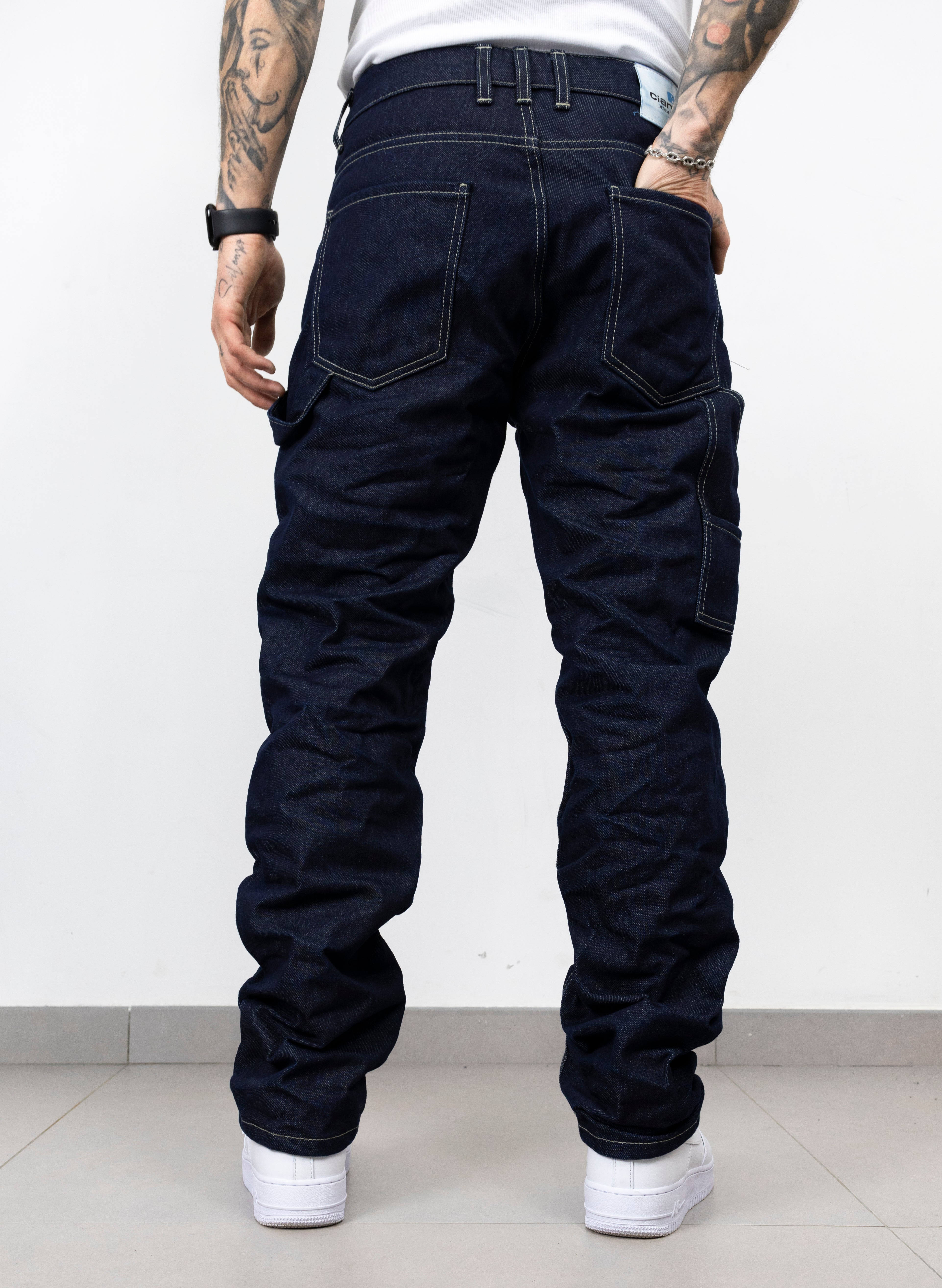Straight fit crpb indago