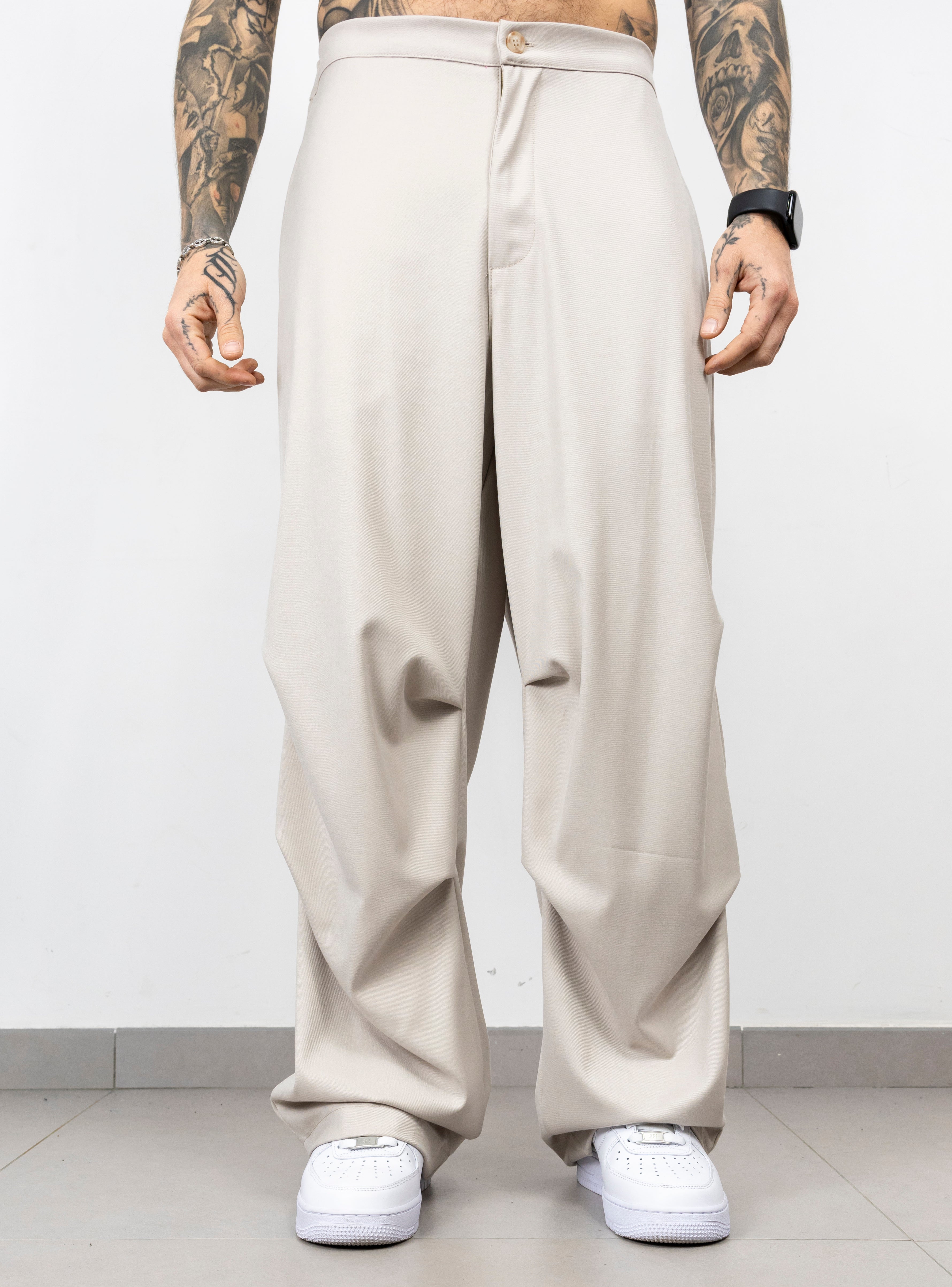 Pant pences empty
