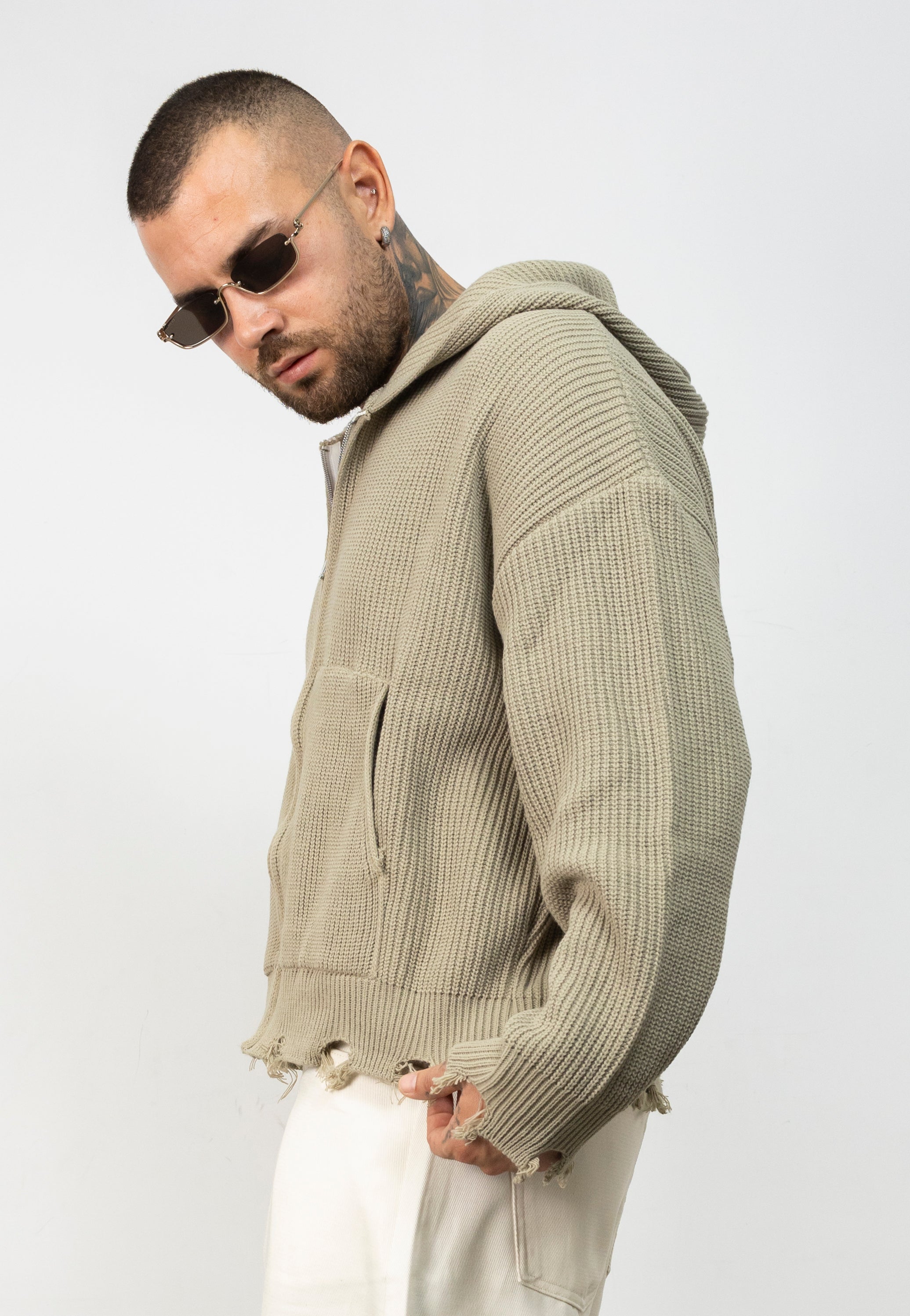 Cardigan Zip Ripped