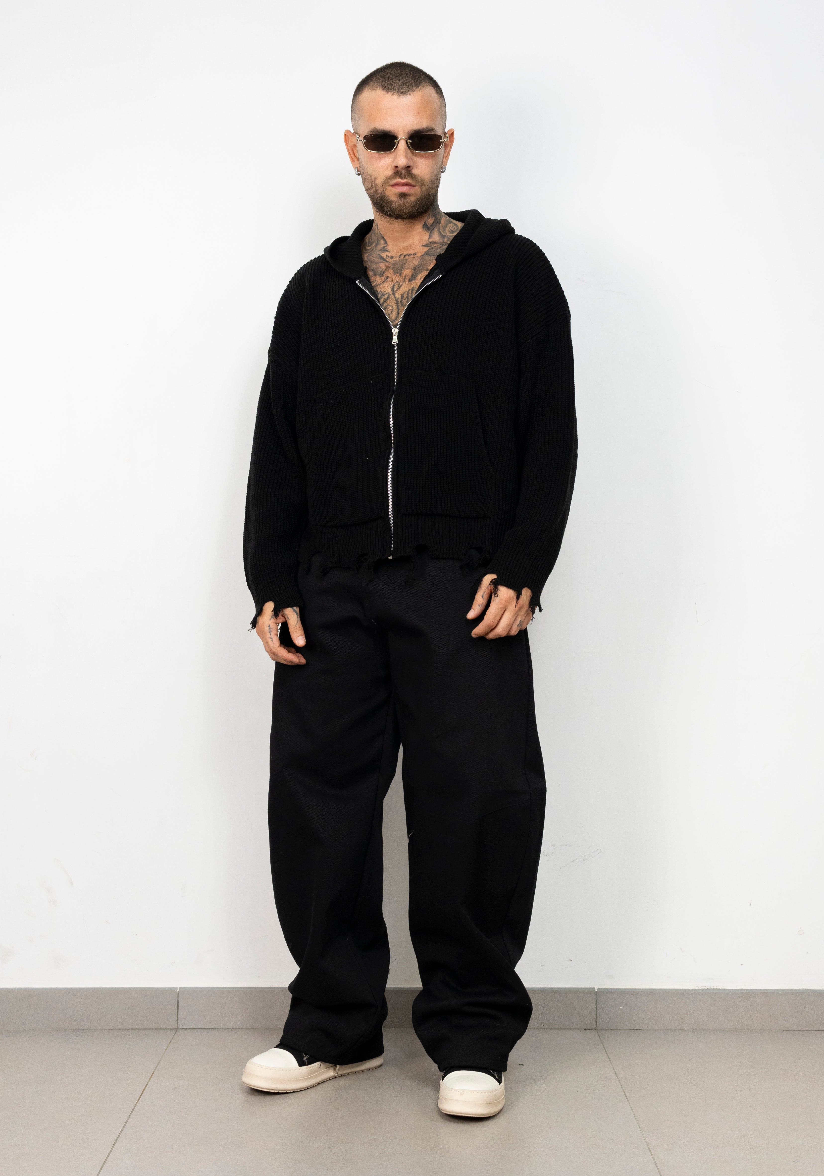 Cardigan Zip Ripped