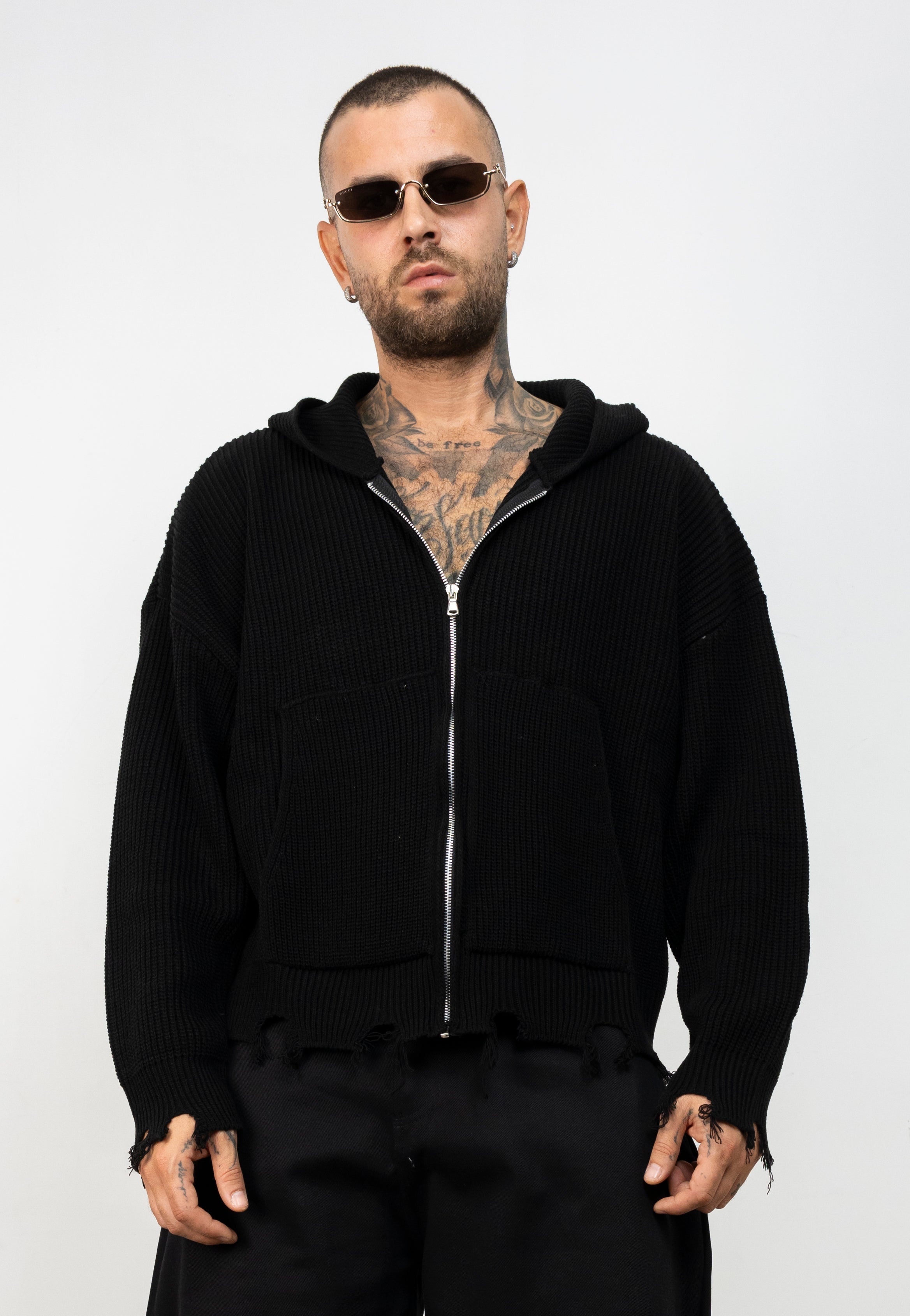 Cardigan Zip Ripped