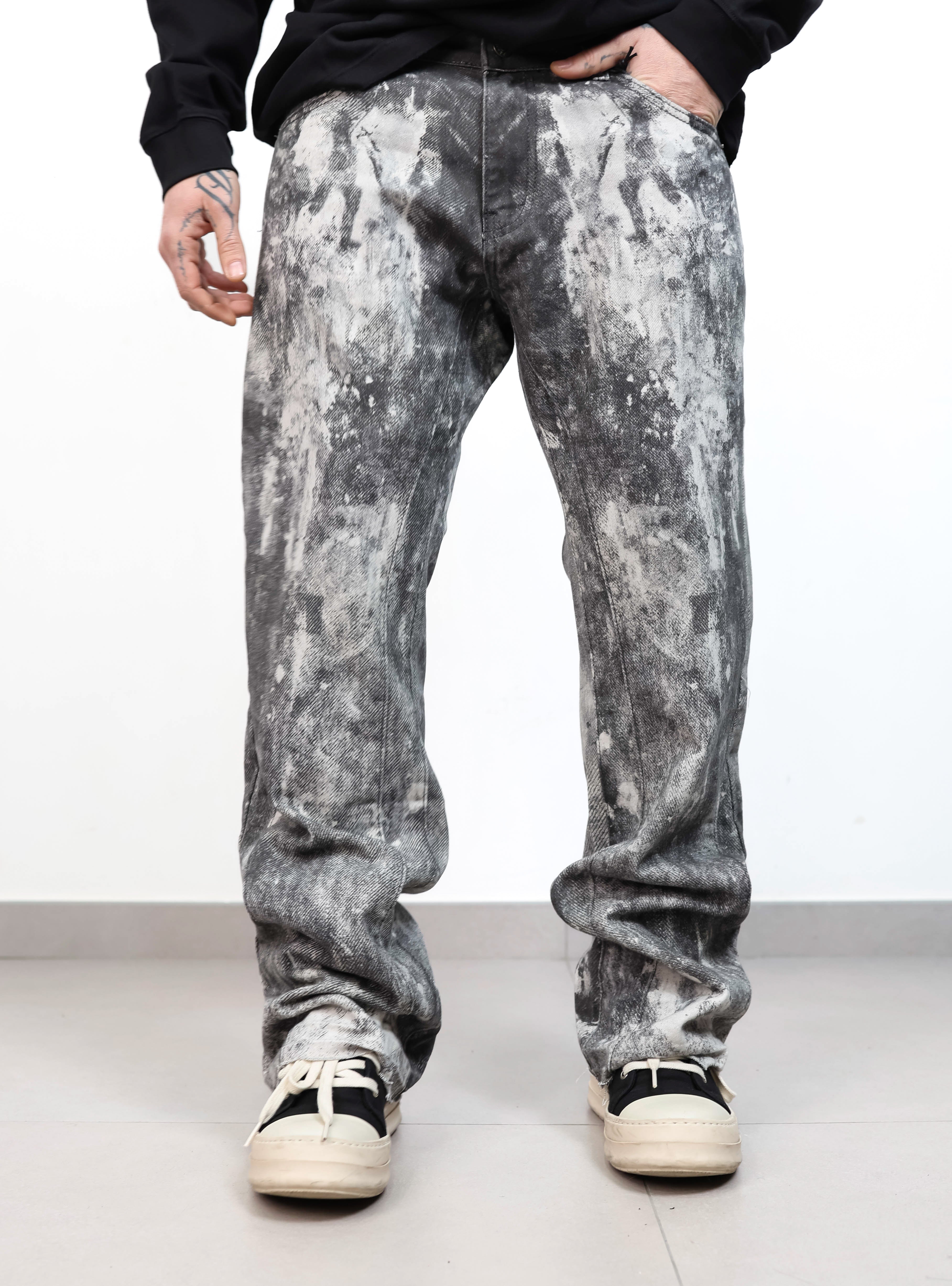 Baggy abstract