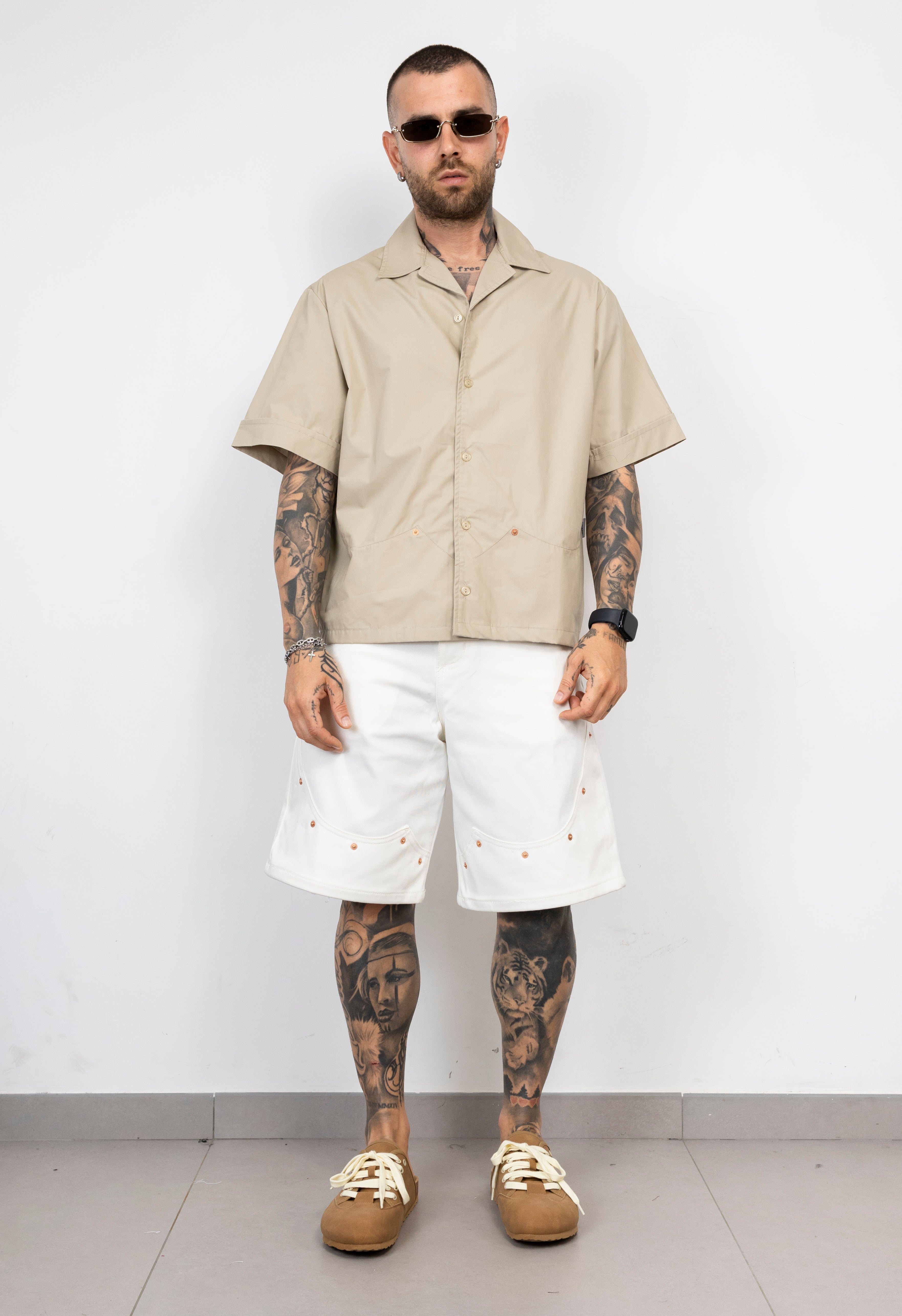 Camicia rivetti