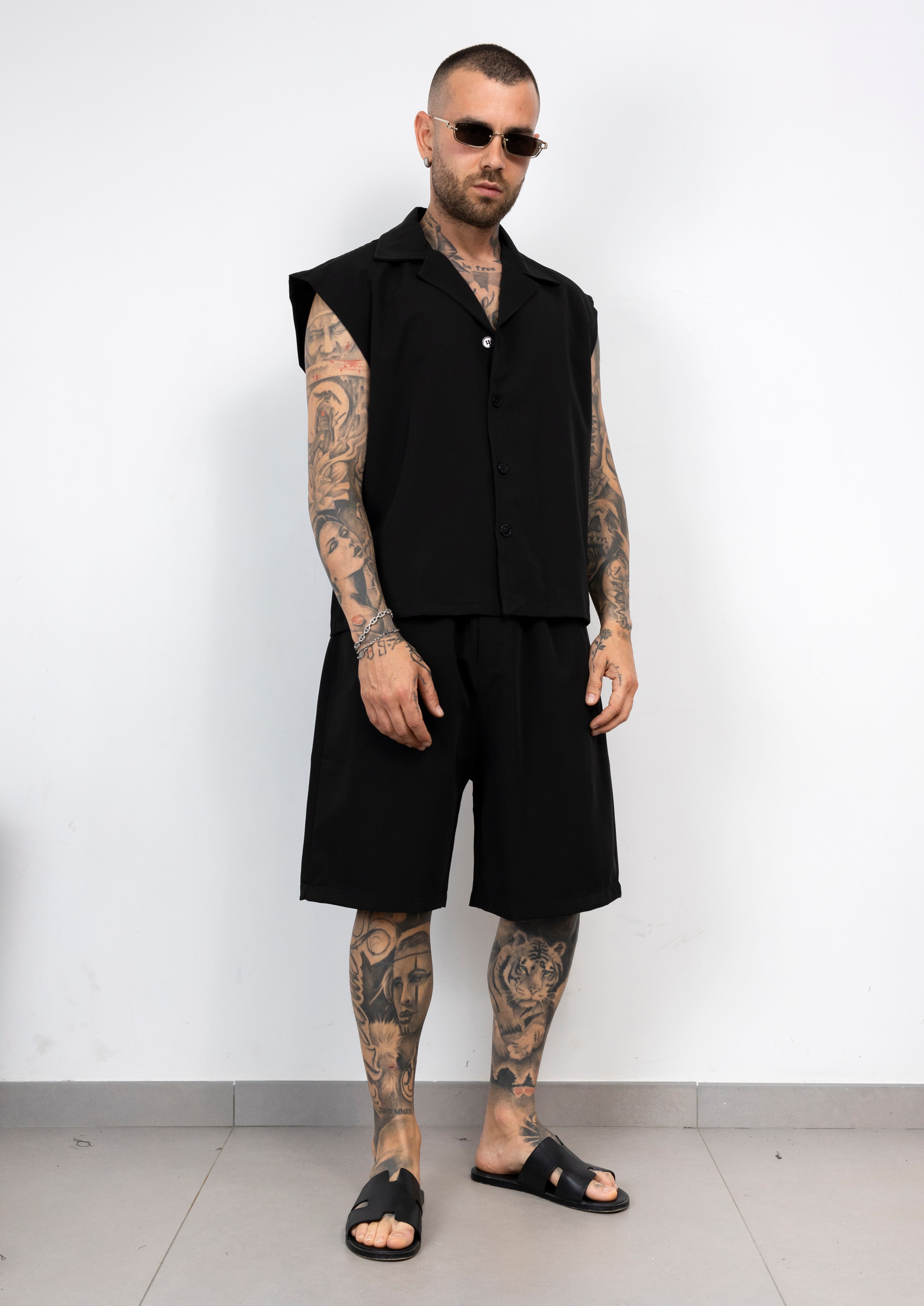 Coordinato camicia smanicate e bermuda