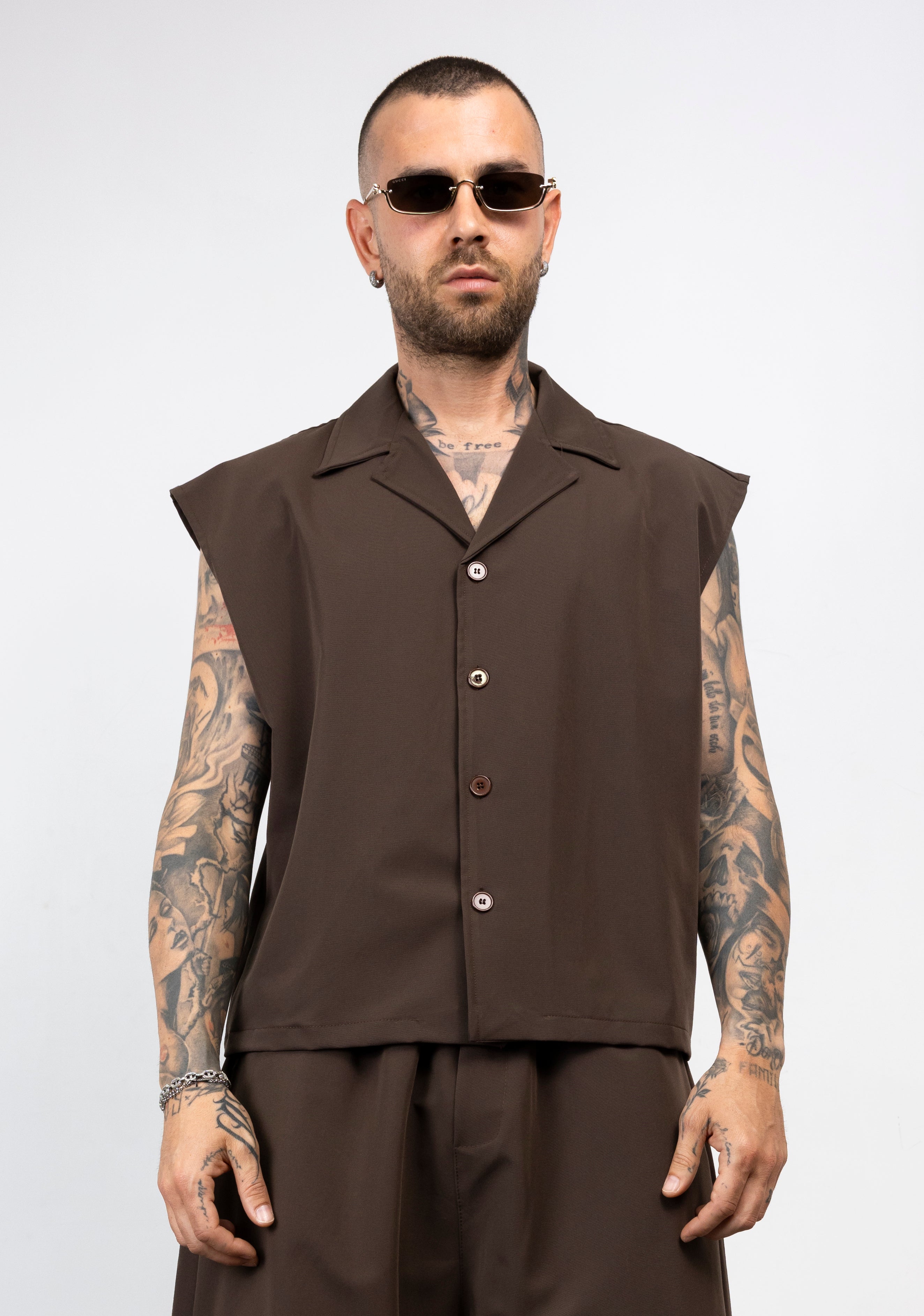 Coordinato camicia smanicate e bermuda