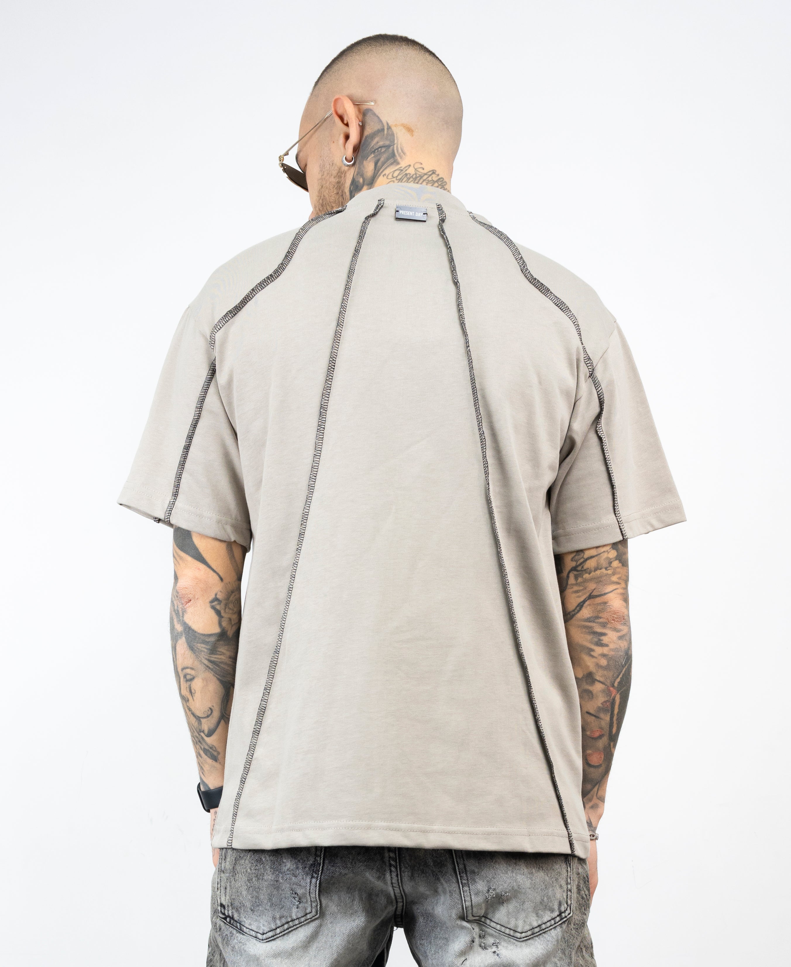 t-shirt cuciture contrast PD