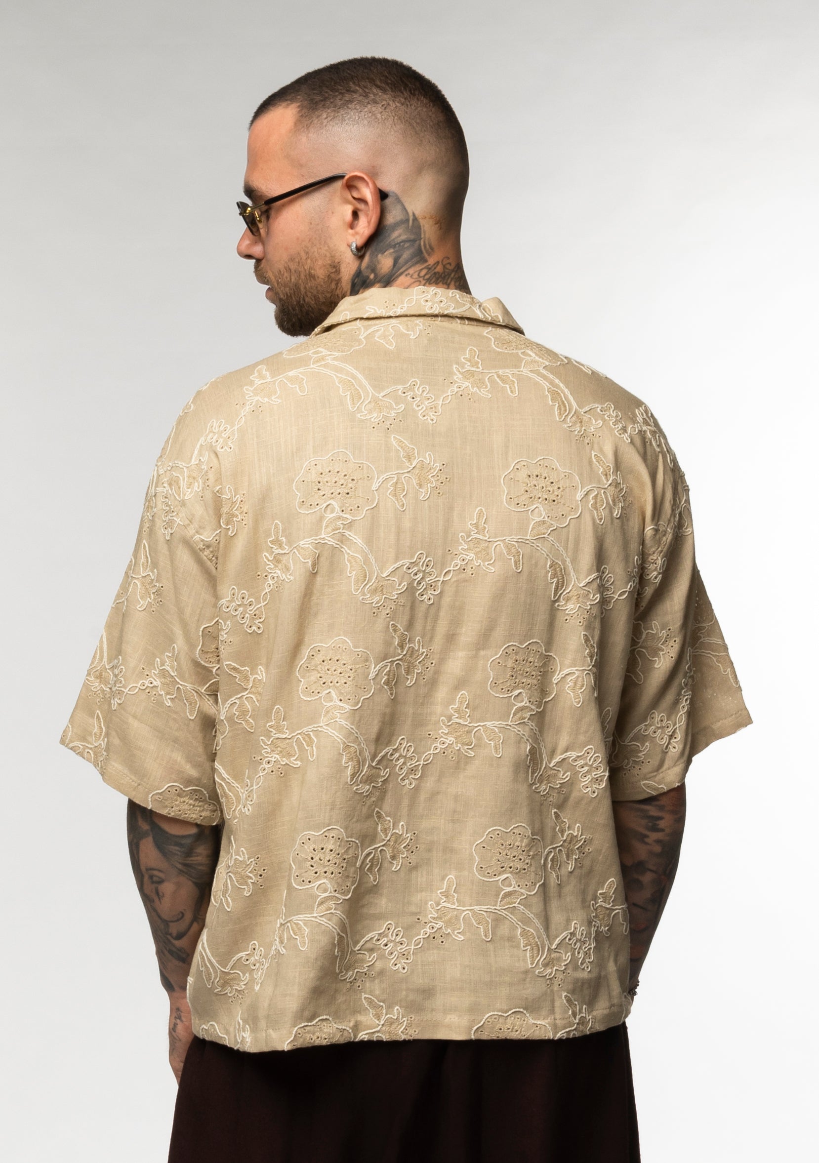Camicia in Lino Ricamata Fantasia Floreale