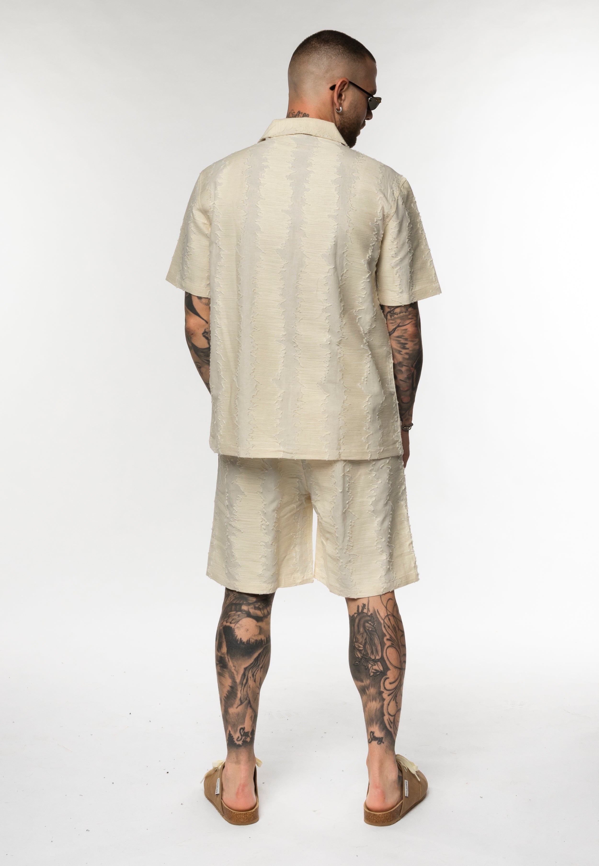 Coordinato in lino camicia e bermuda