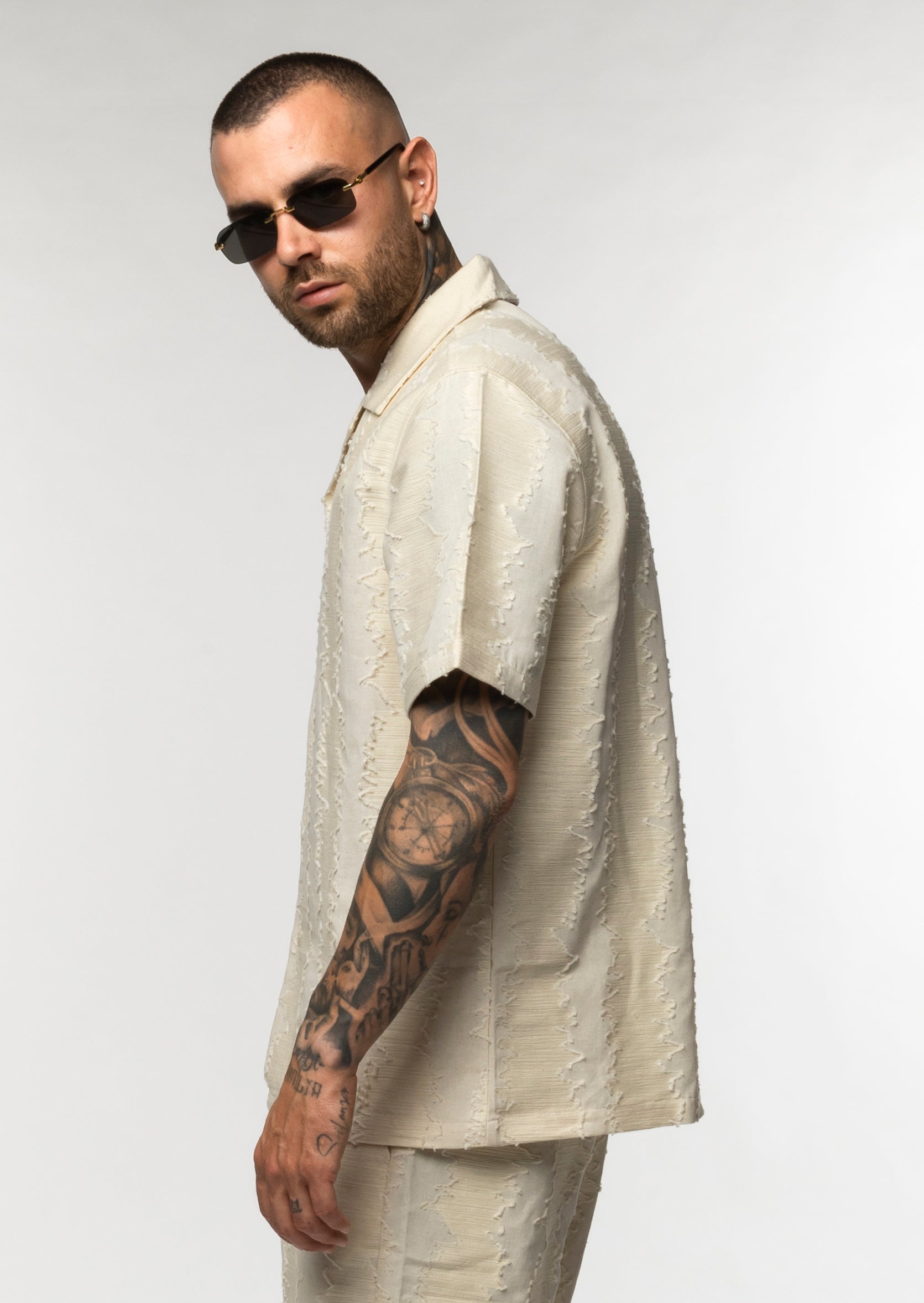 Coordinato in lino camicia e bermuda