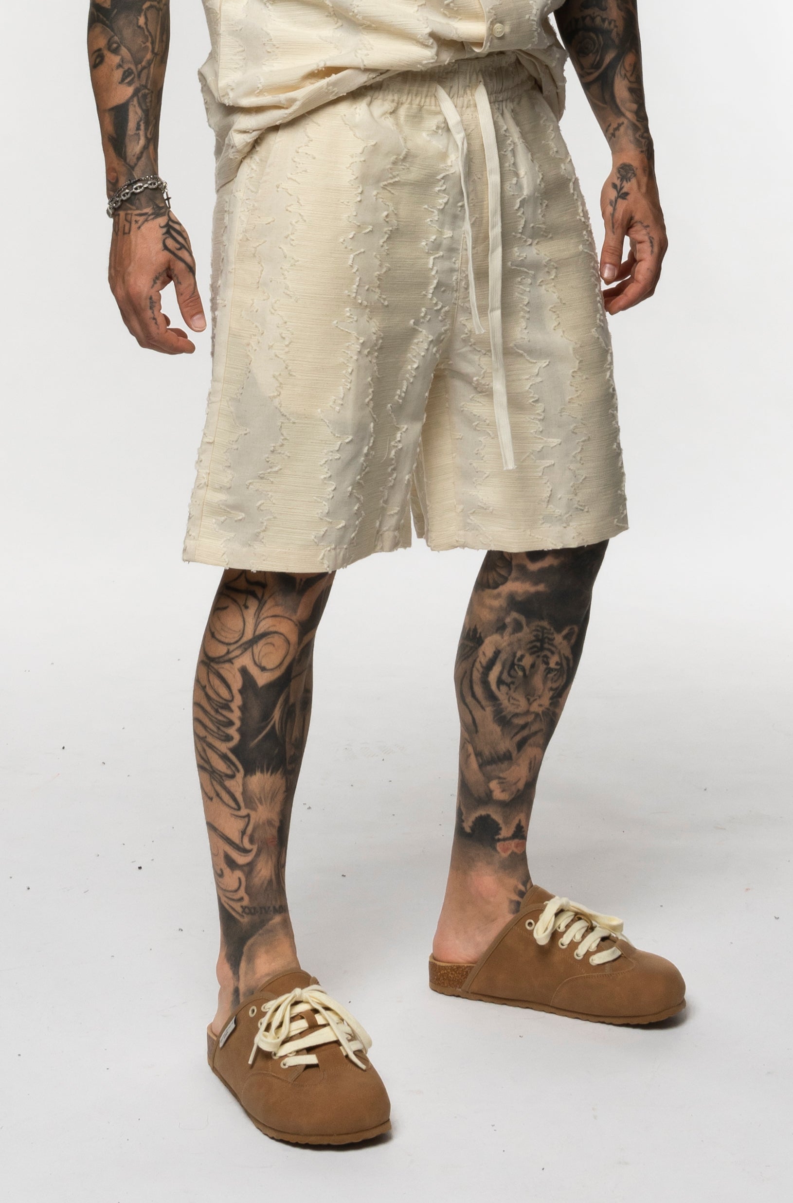 Coordinato in lino camicia e bermuda