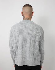 Pull regolar treccia