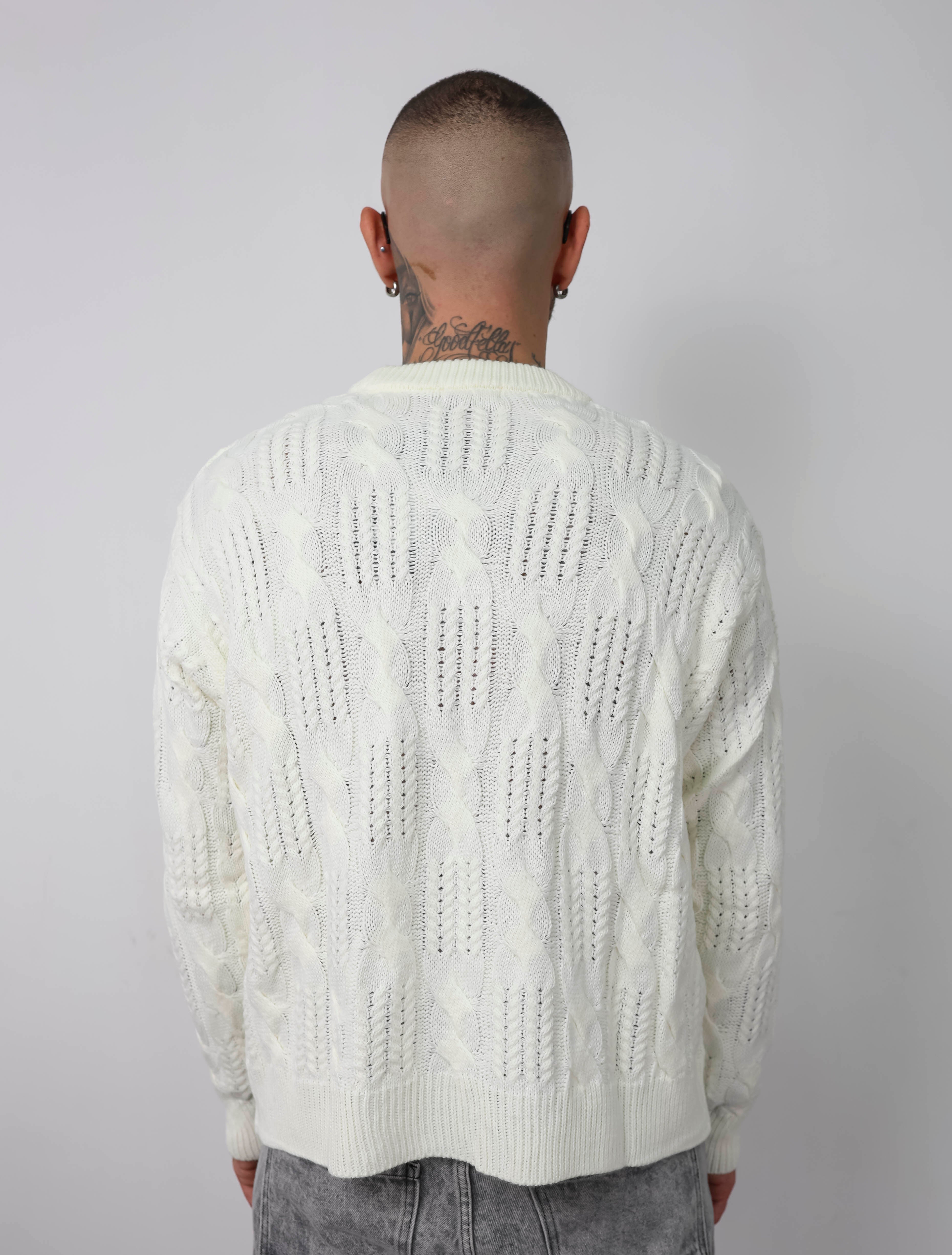 Pull regolar treccia