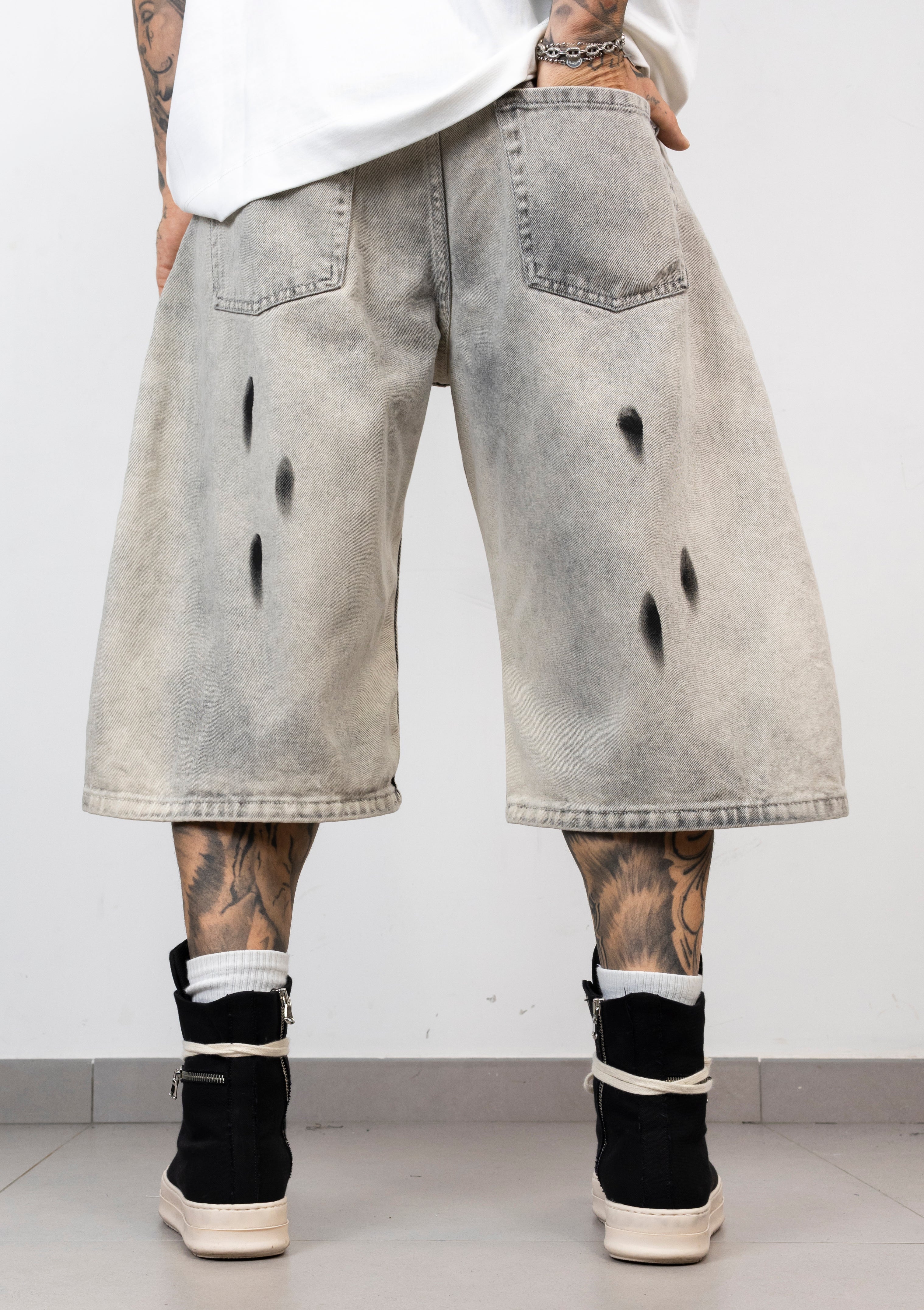 Bermuda Denim Oversize Paint Splash