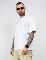 T-shirt laccio e occhielli