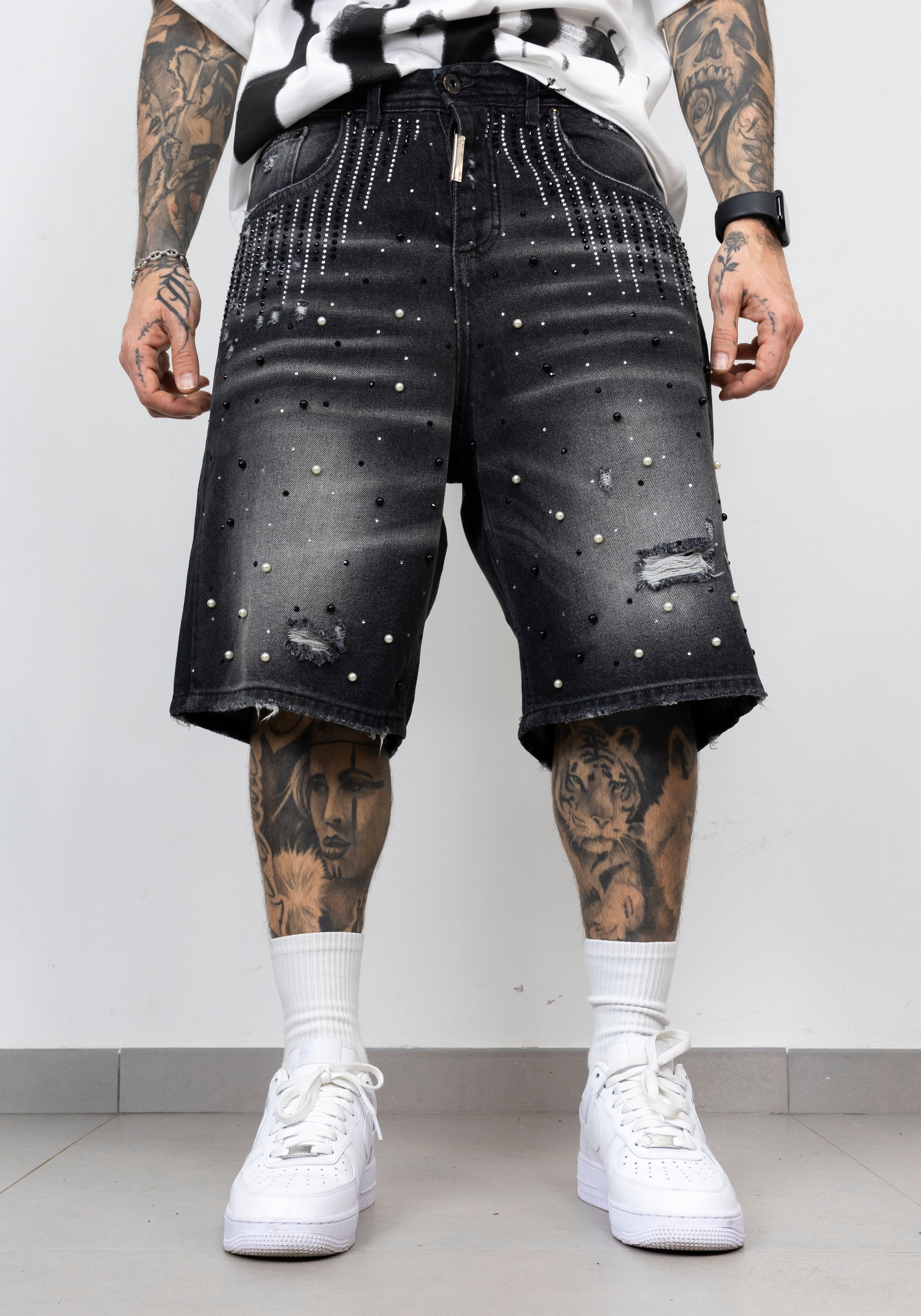 Short galaxy black