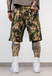 Bermuda Camouflage con Applicazioni Borchiate e brillantini