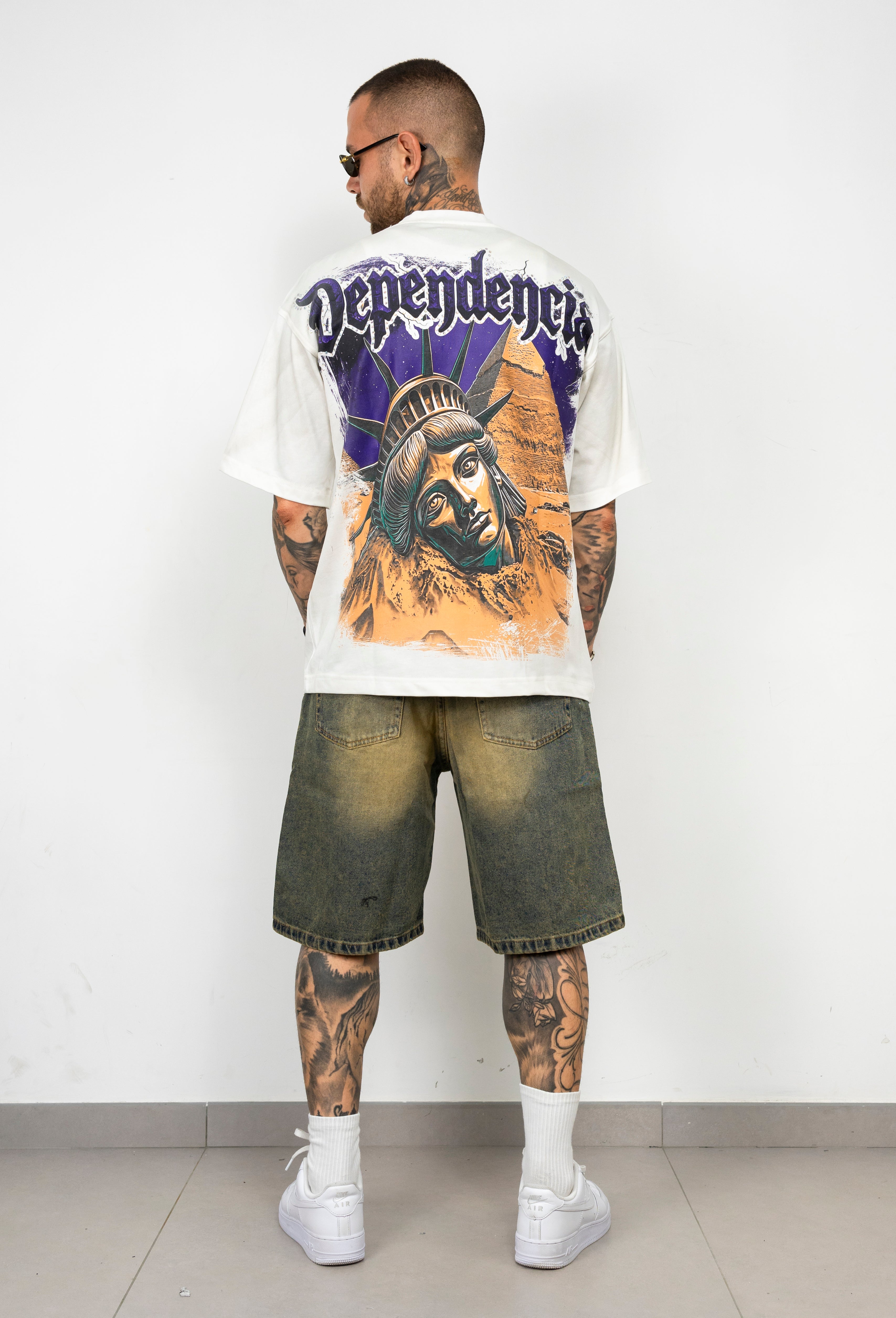 T-shirt Oversize con Stampa Fronte Retro e Brillantini