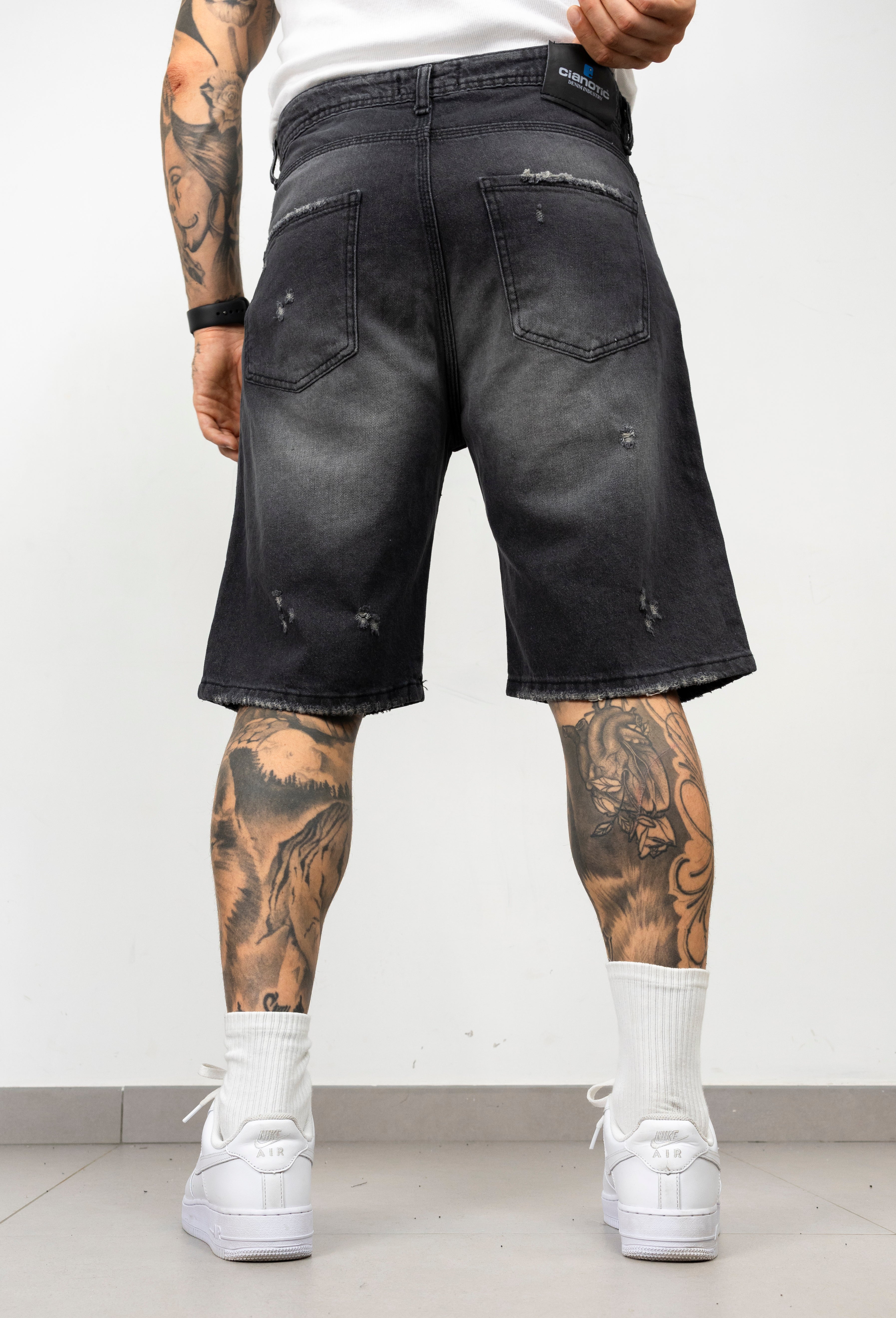 Bermuda Denim Black Crystal