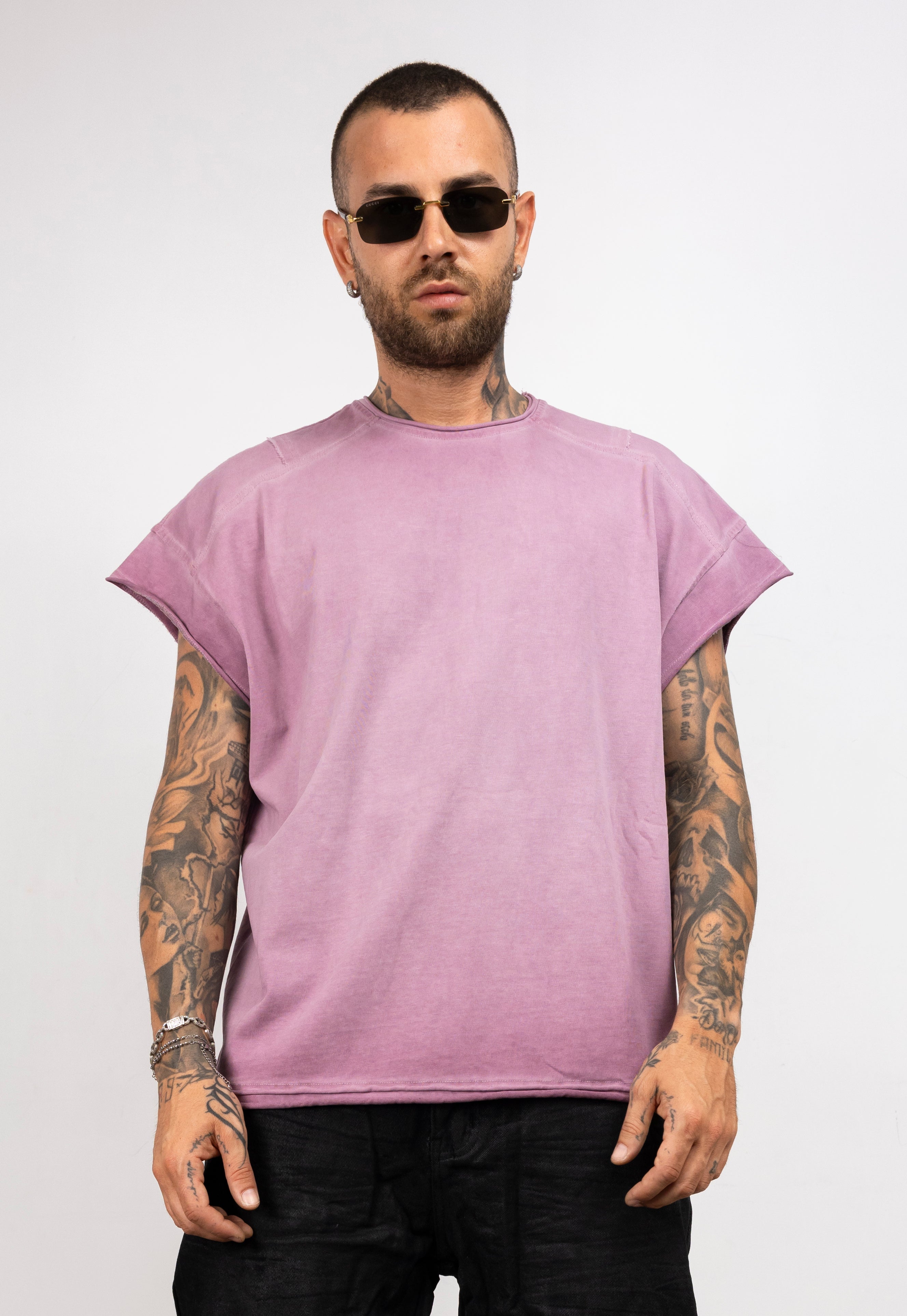 T-Shirt Over Washed con Maniche taglio vivo