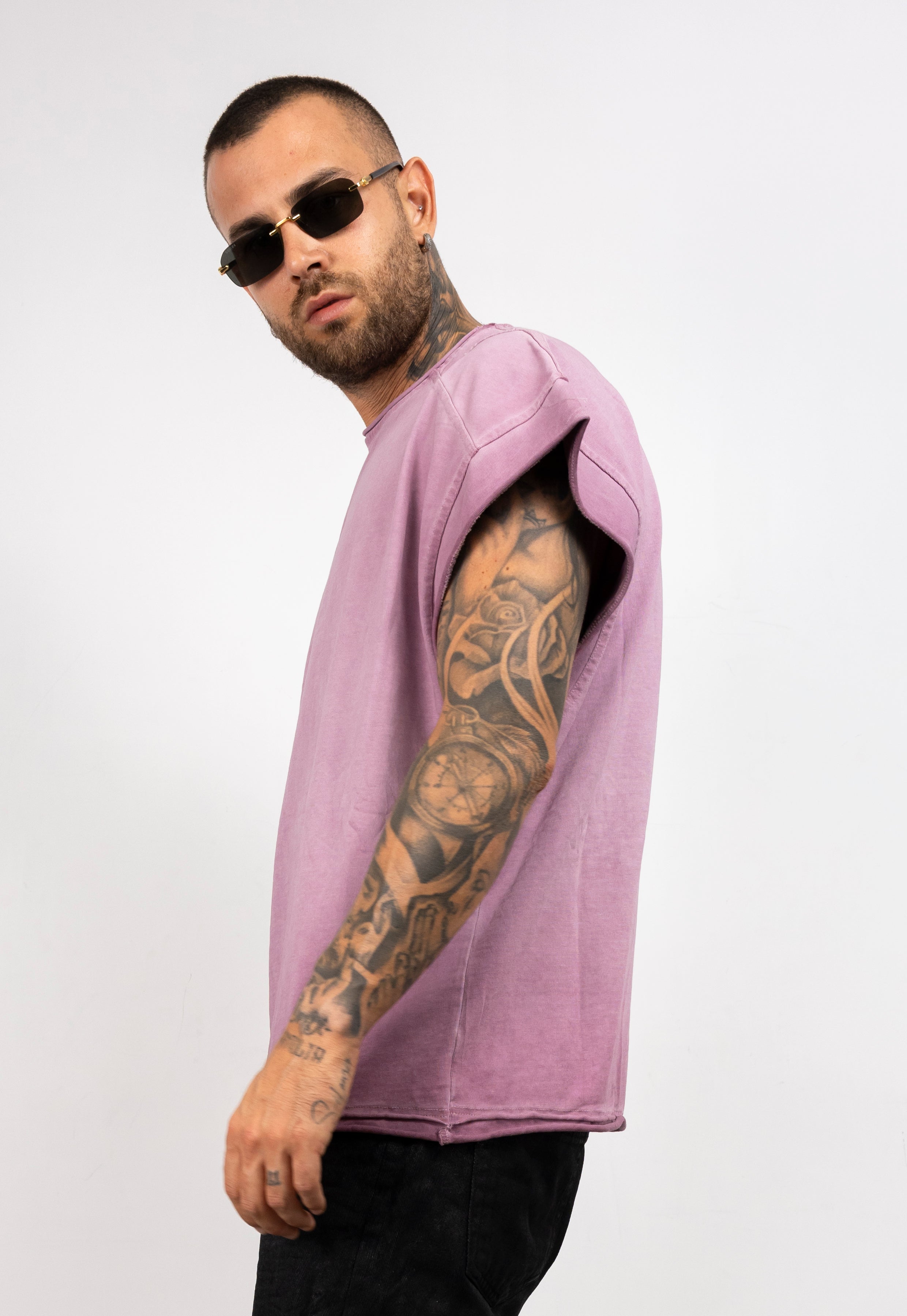 T-Shirt Over Washed con Maniche taglio vivo