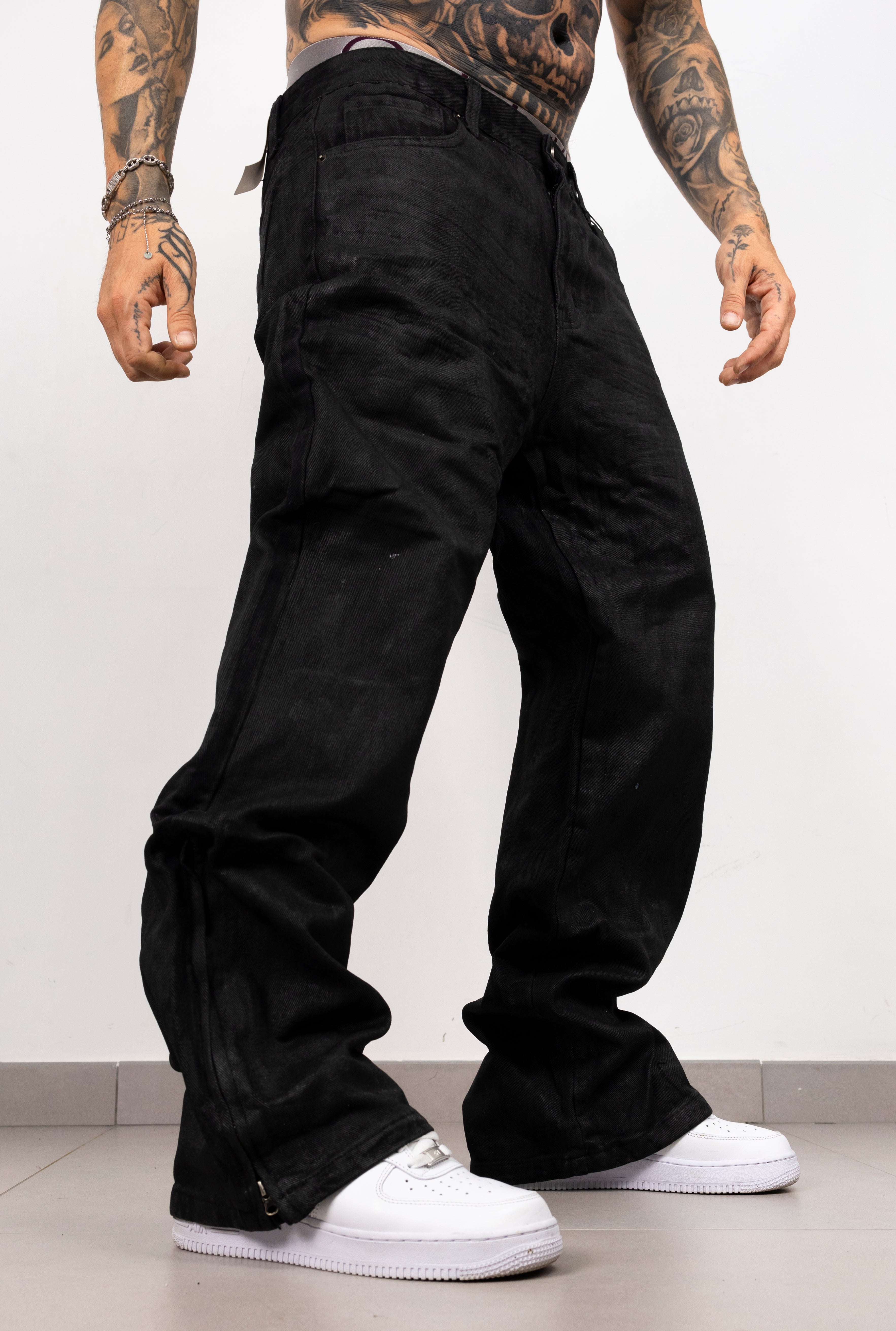 baggy spalmato con zip