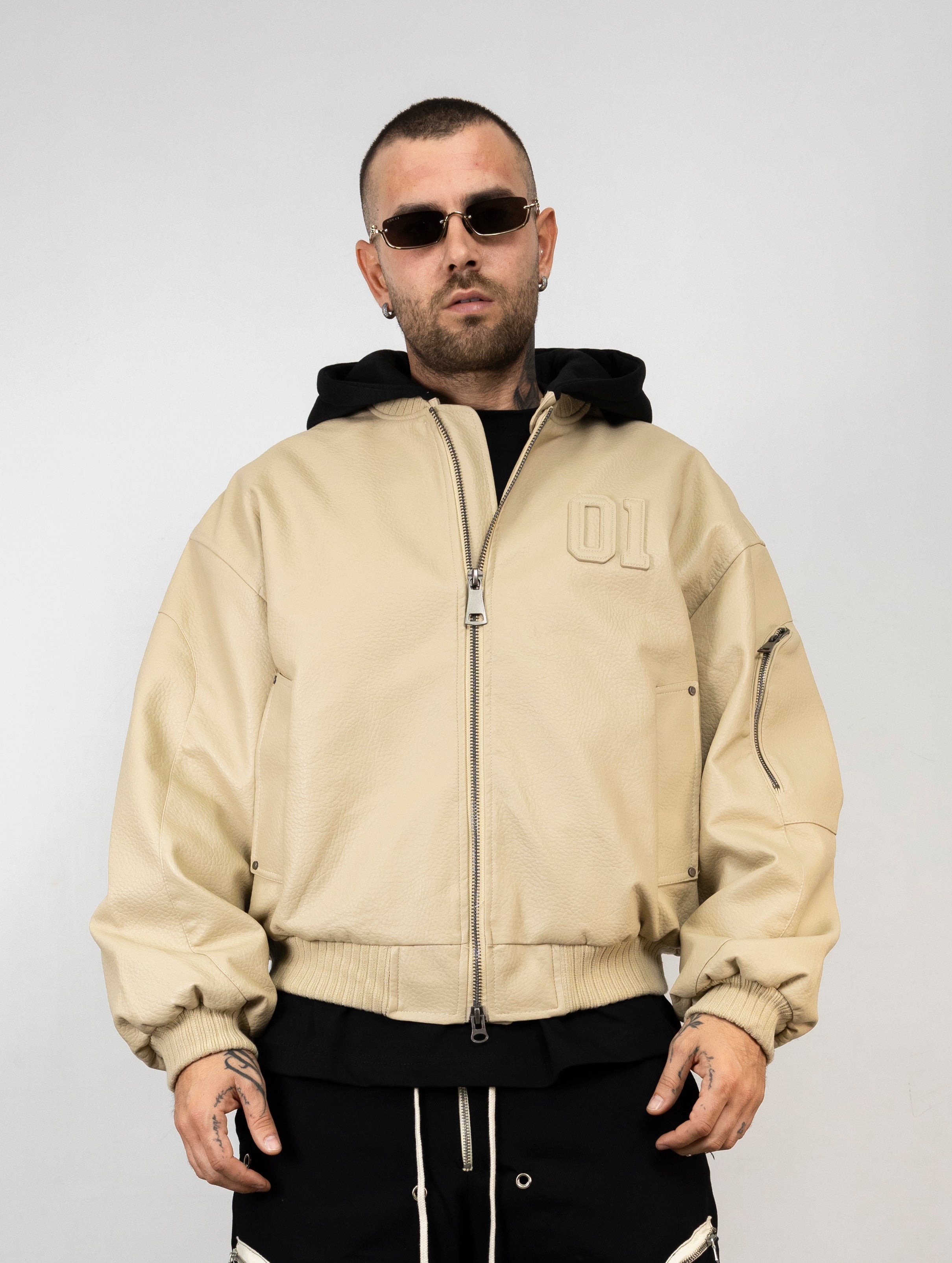 Bomber 01