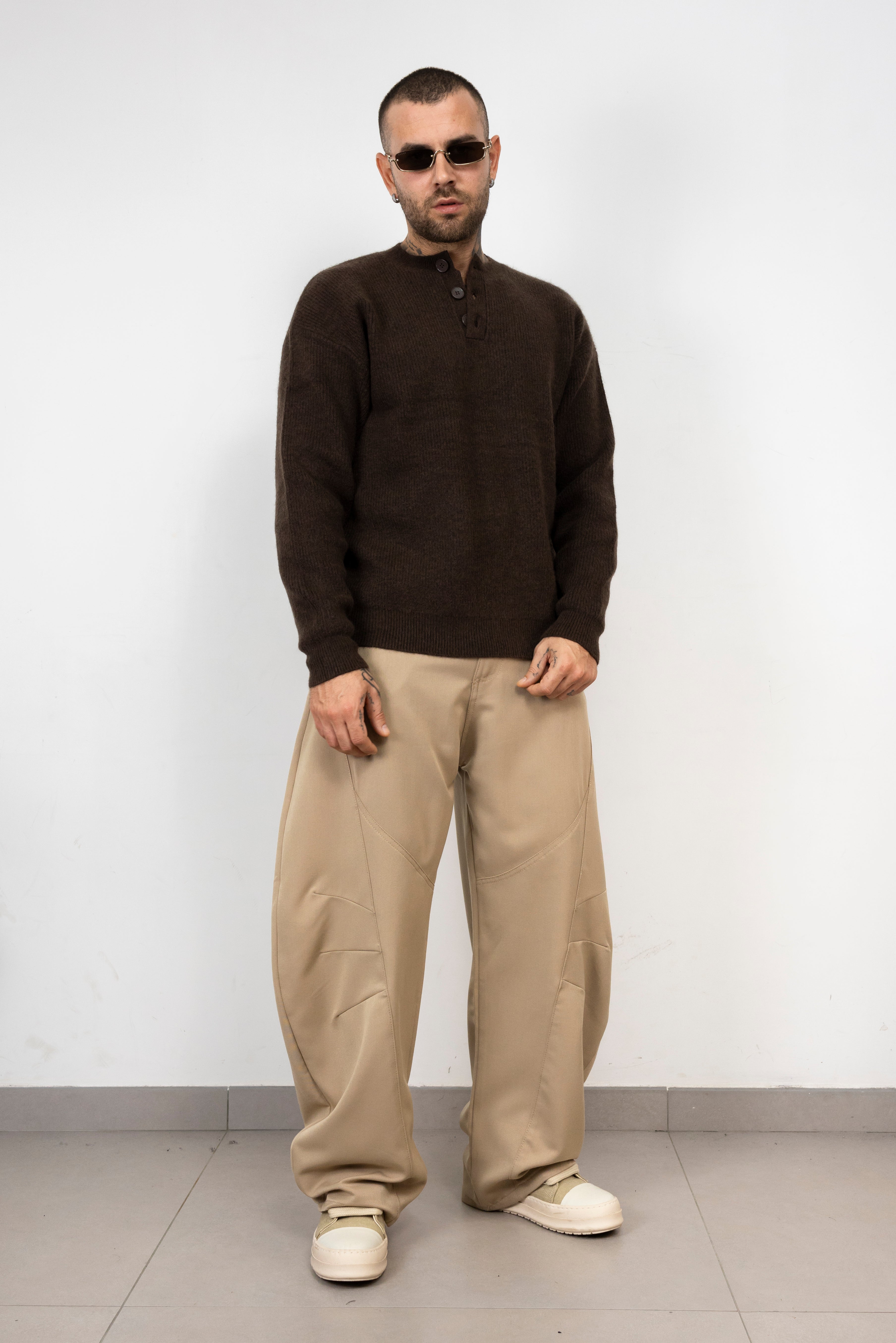 Maglione Button
