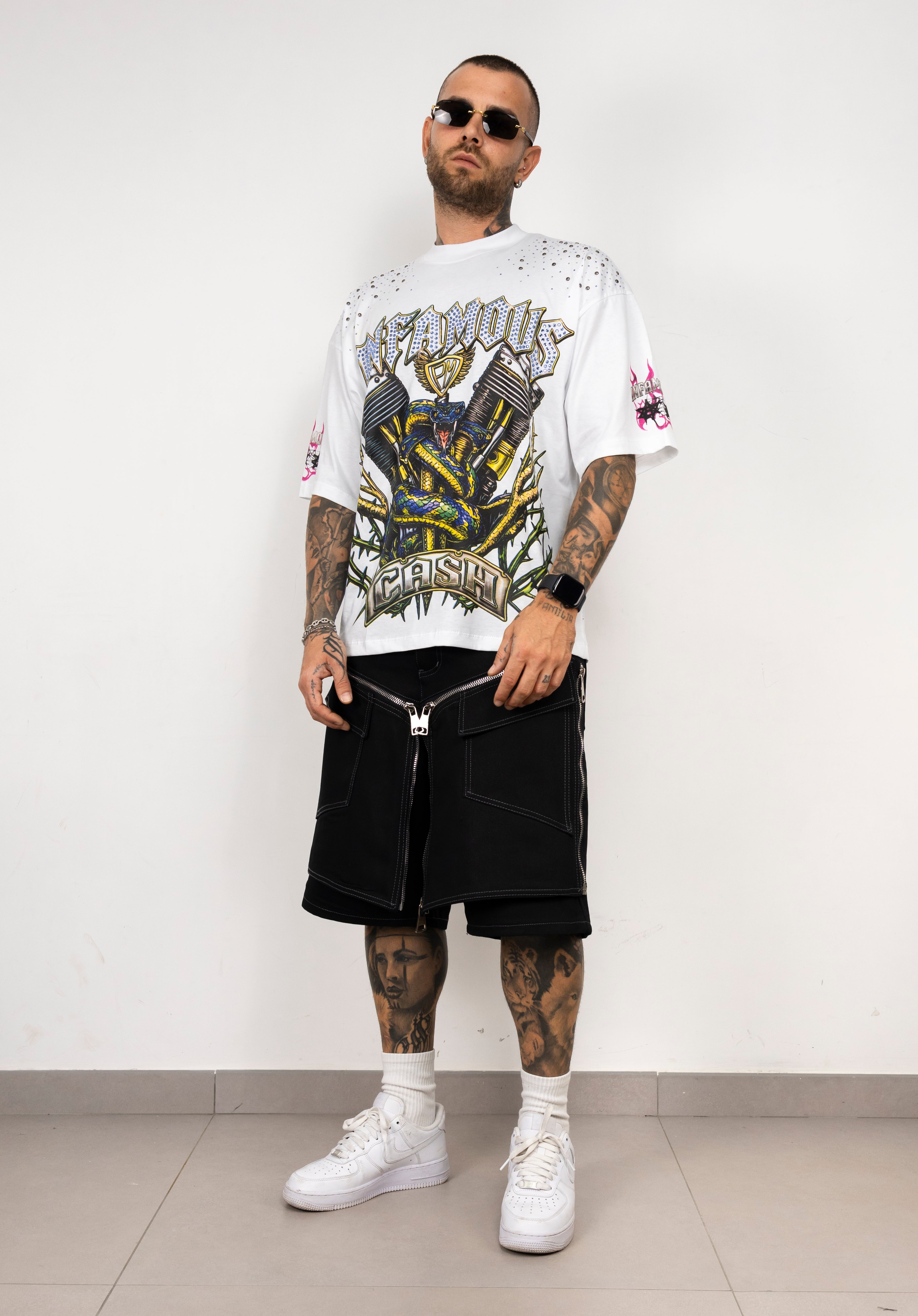 T-shirt INFAMOUS CASH