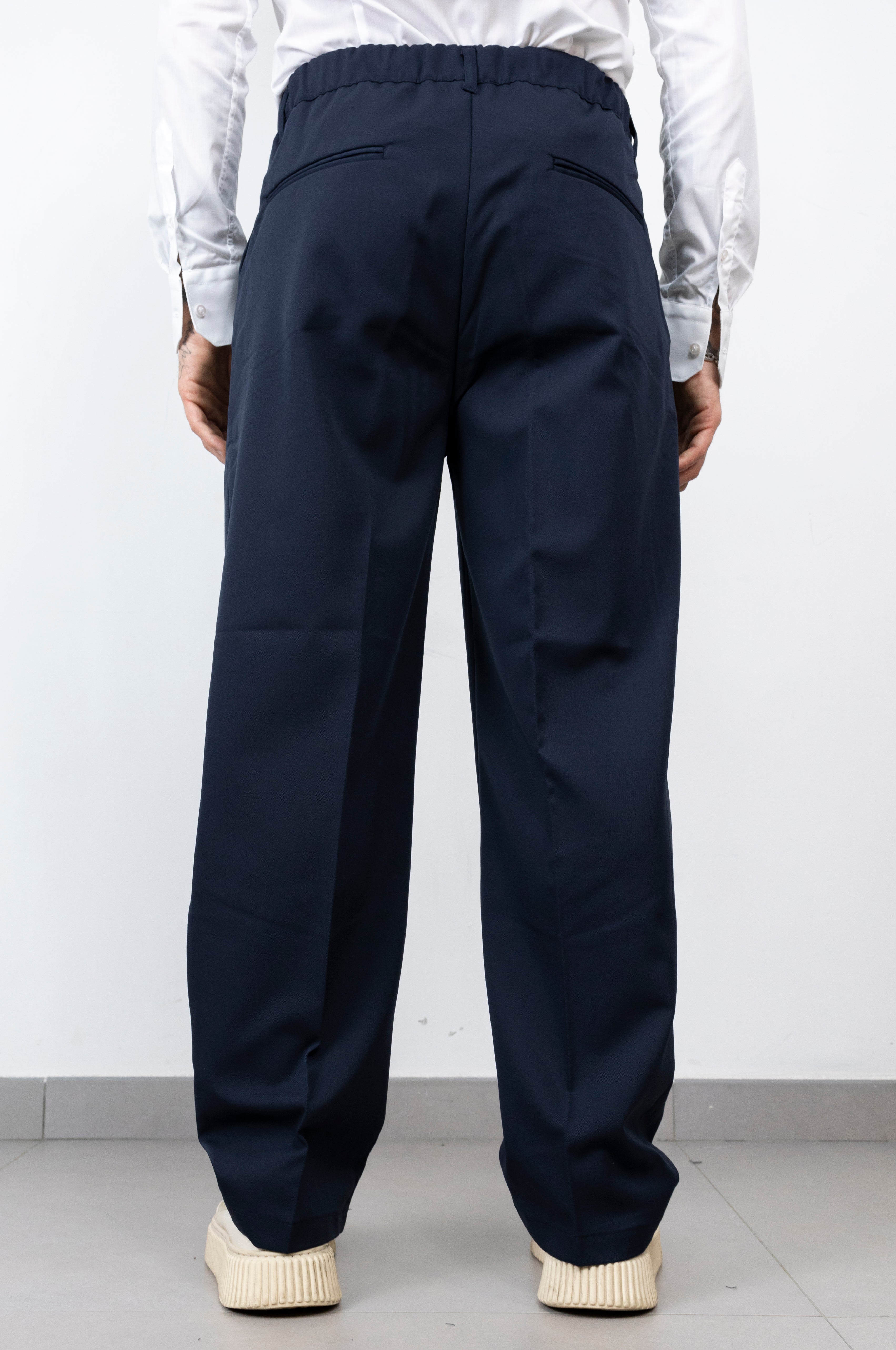 Abito  elegante due bottoni
