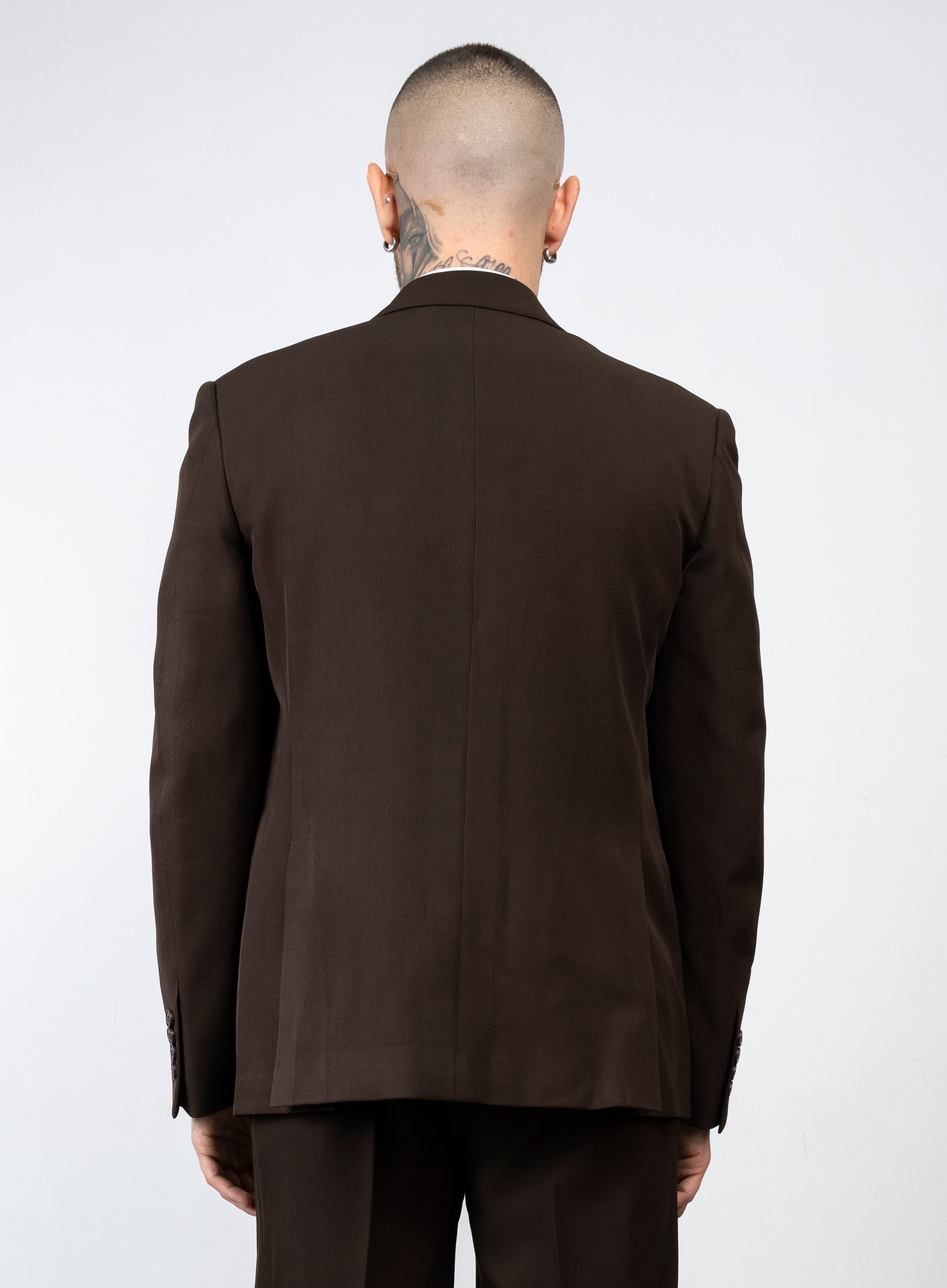 Abito elegante sei bottoni