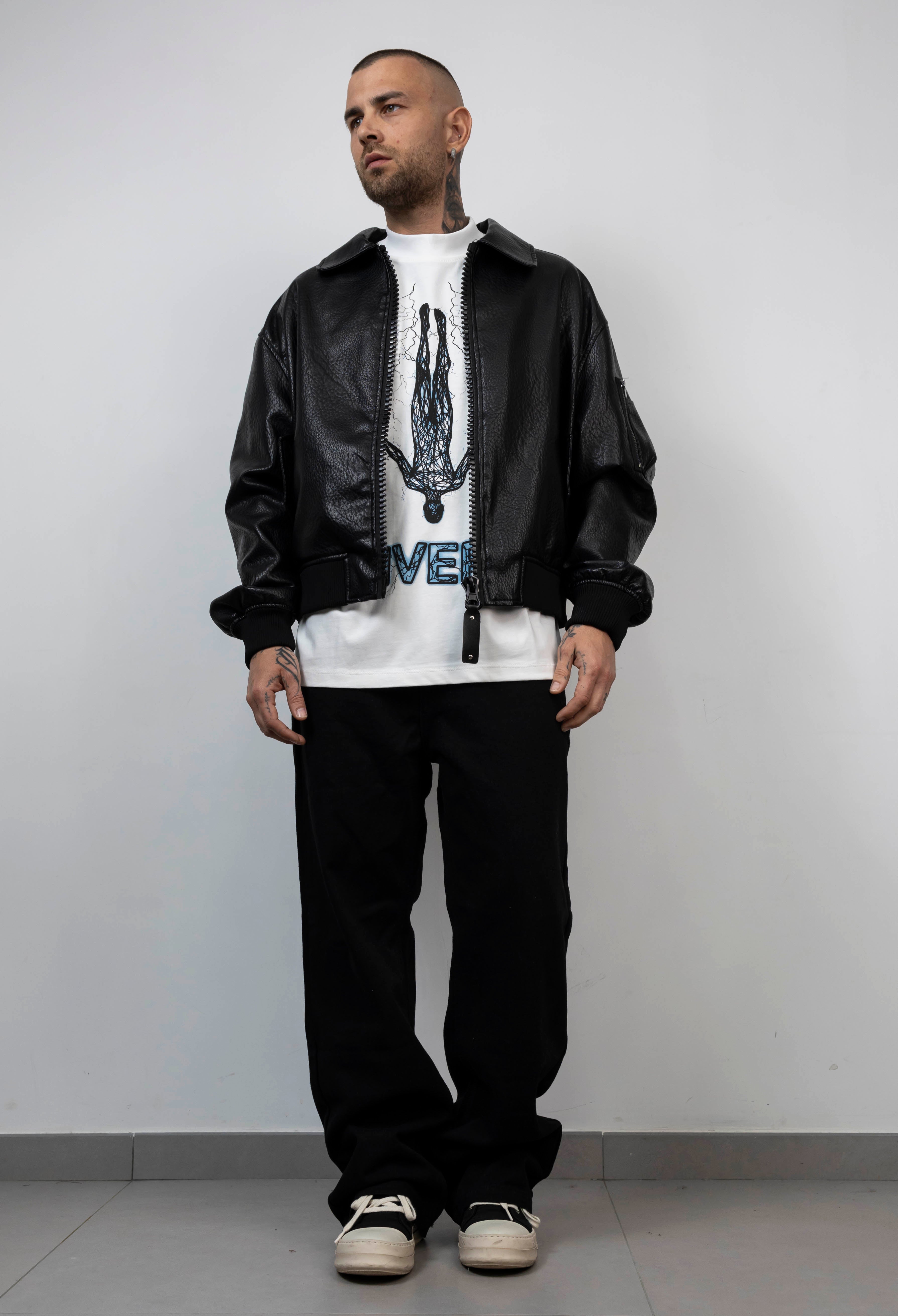 Jacket holt