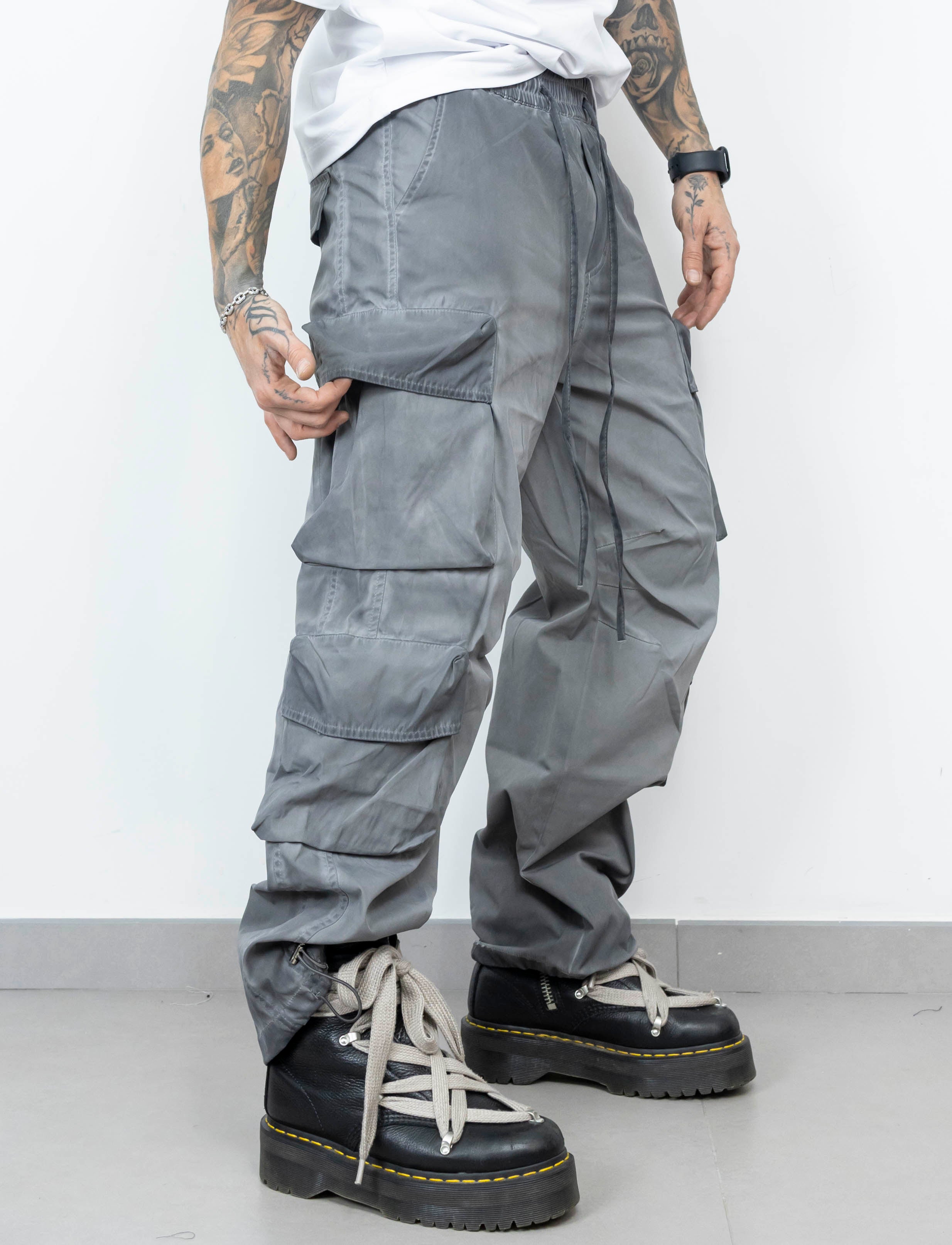 Coordset parachute cargo wash