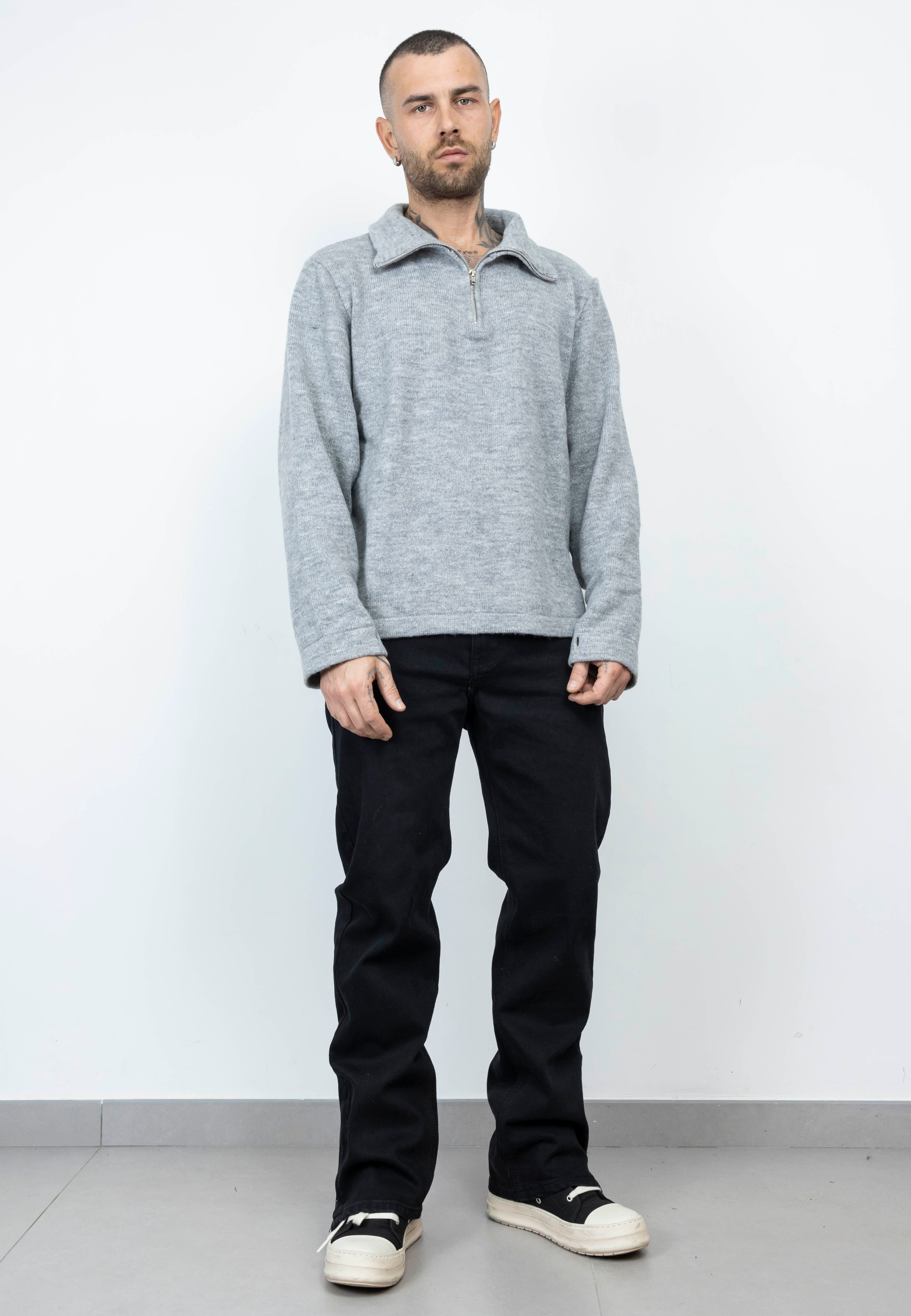Pull con zip mnml