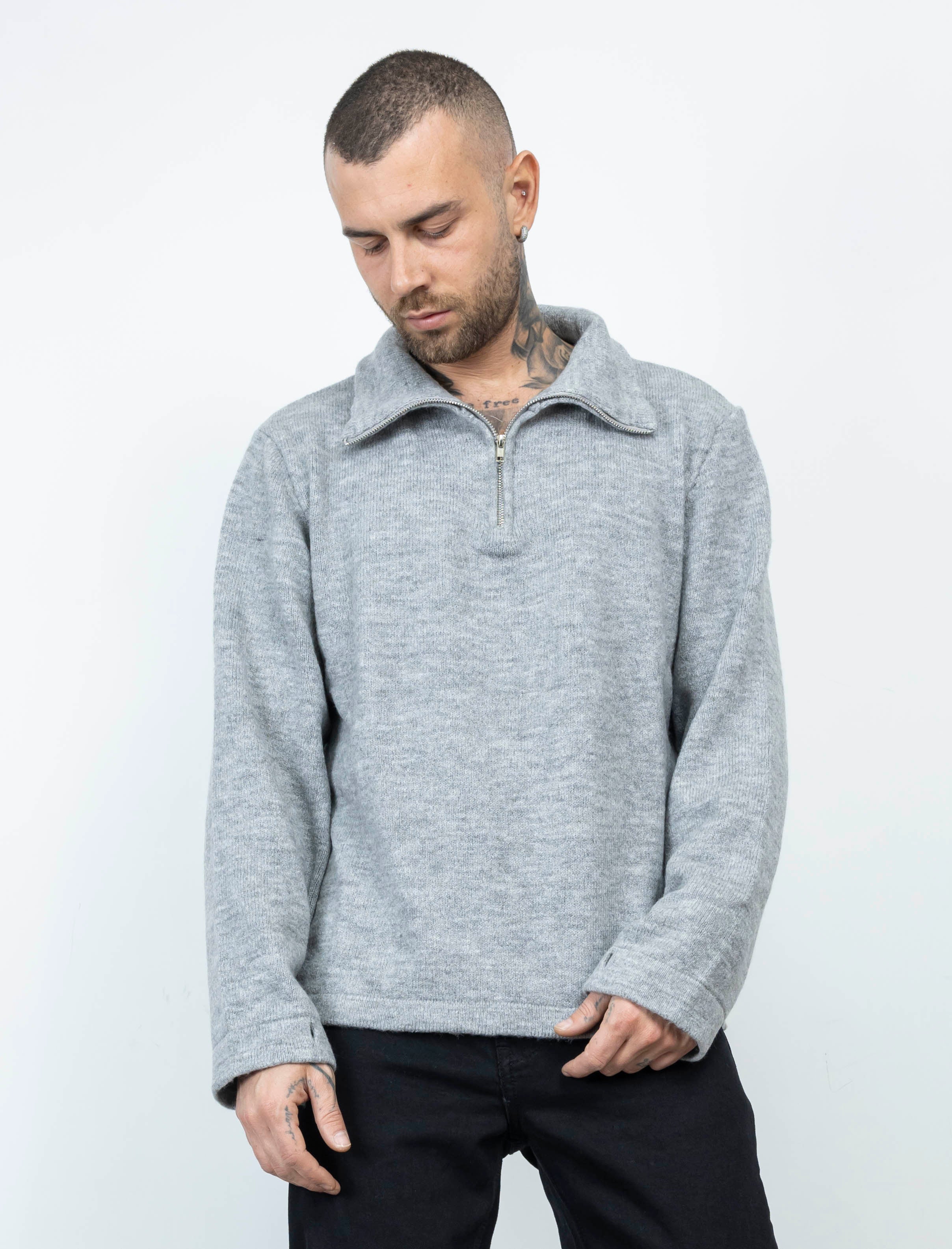 Pull con zip mnml