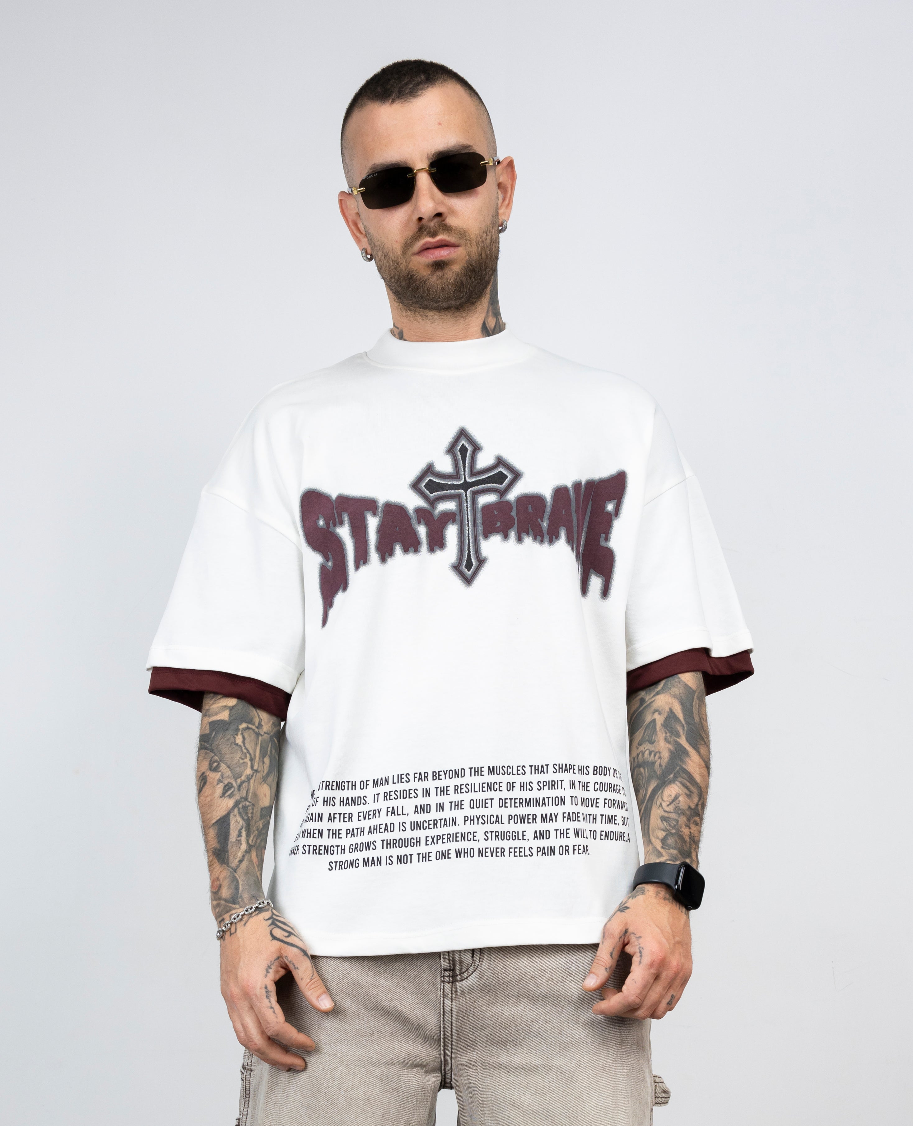 T-shirt cross