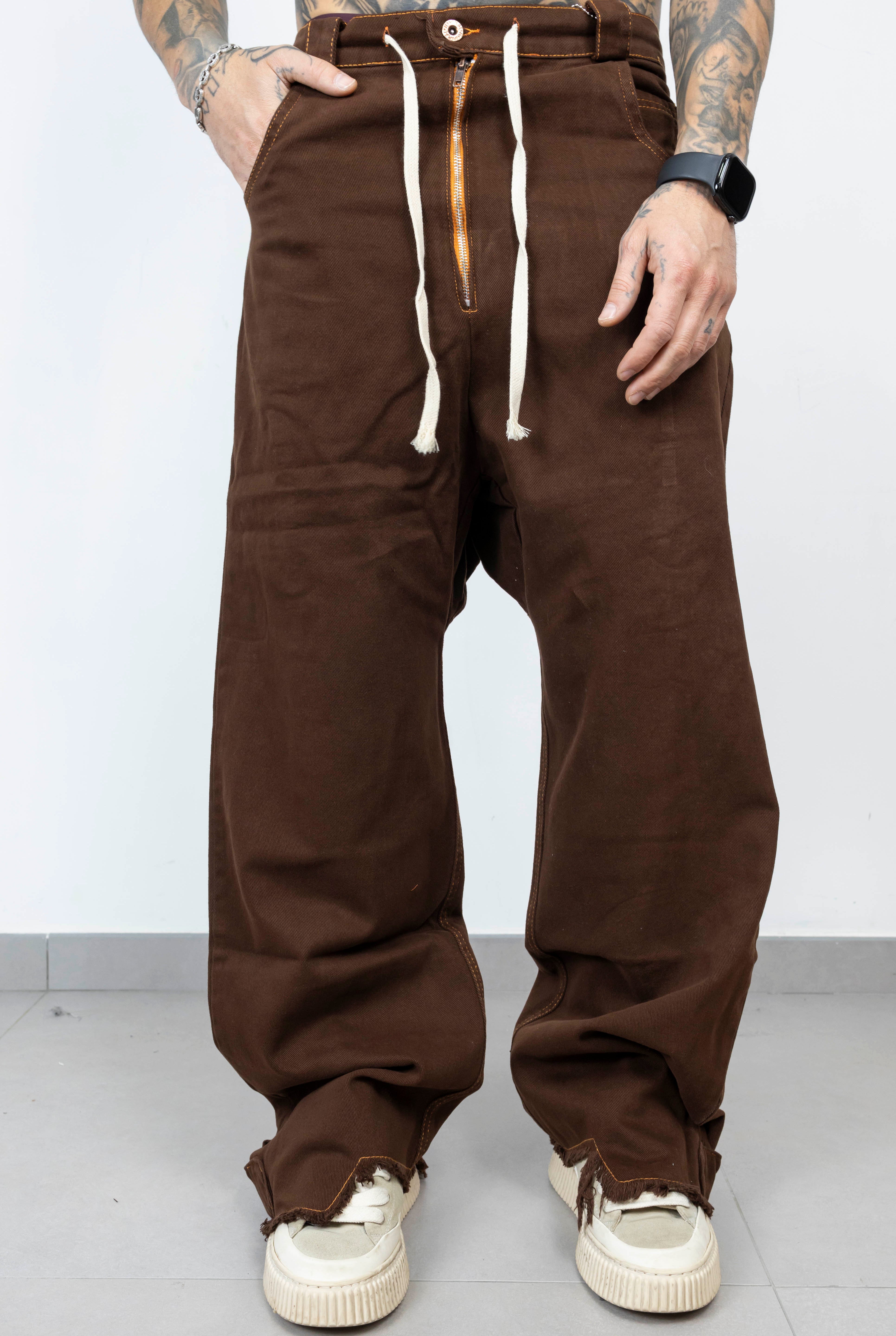 Pant over laccio