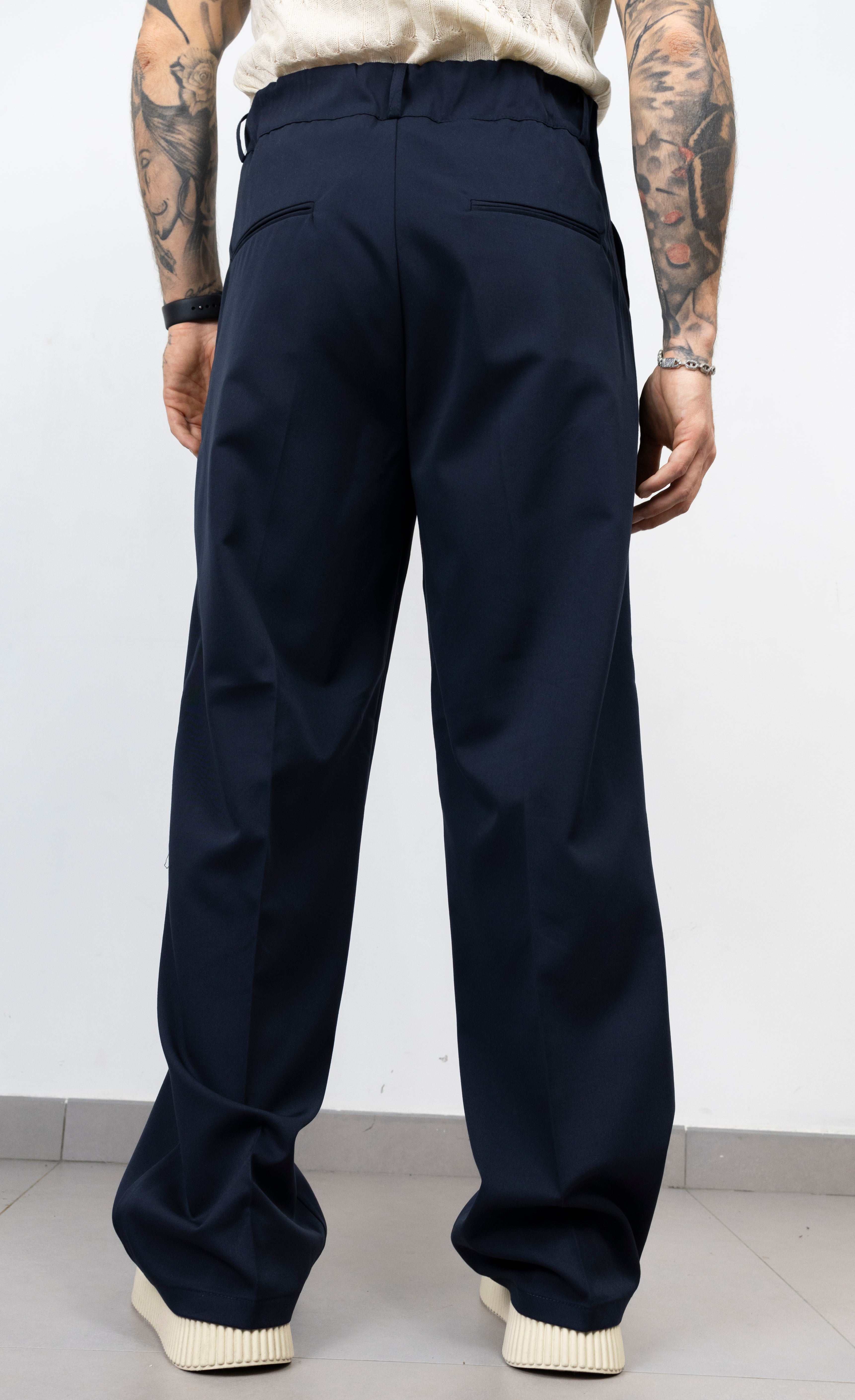 Pant classic task