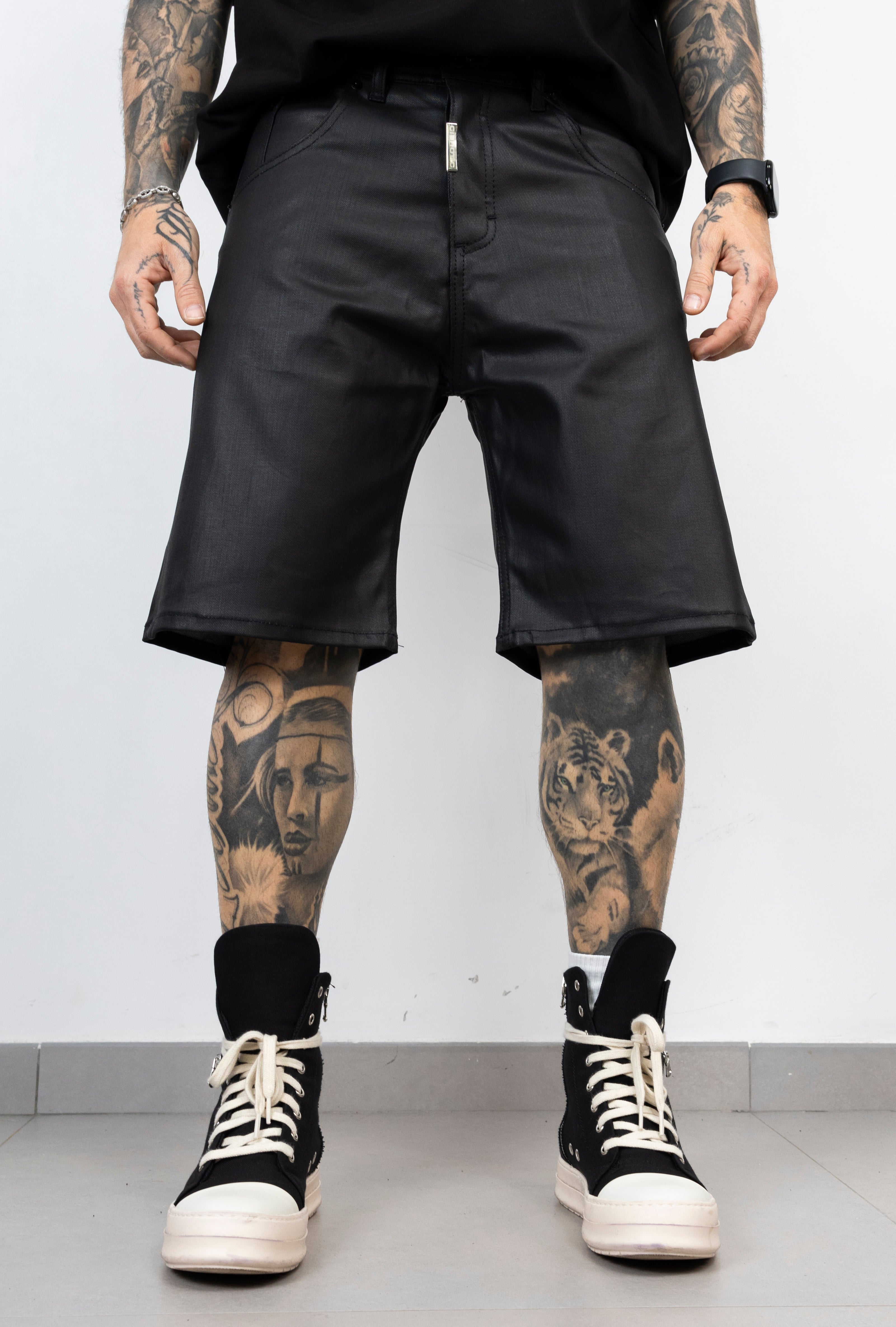 Short spalmato black