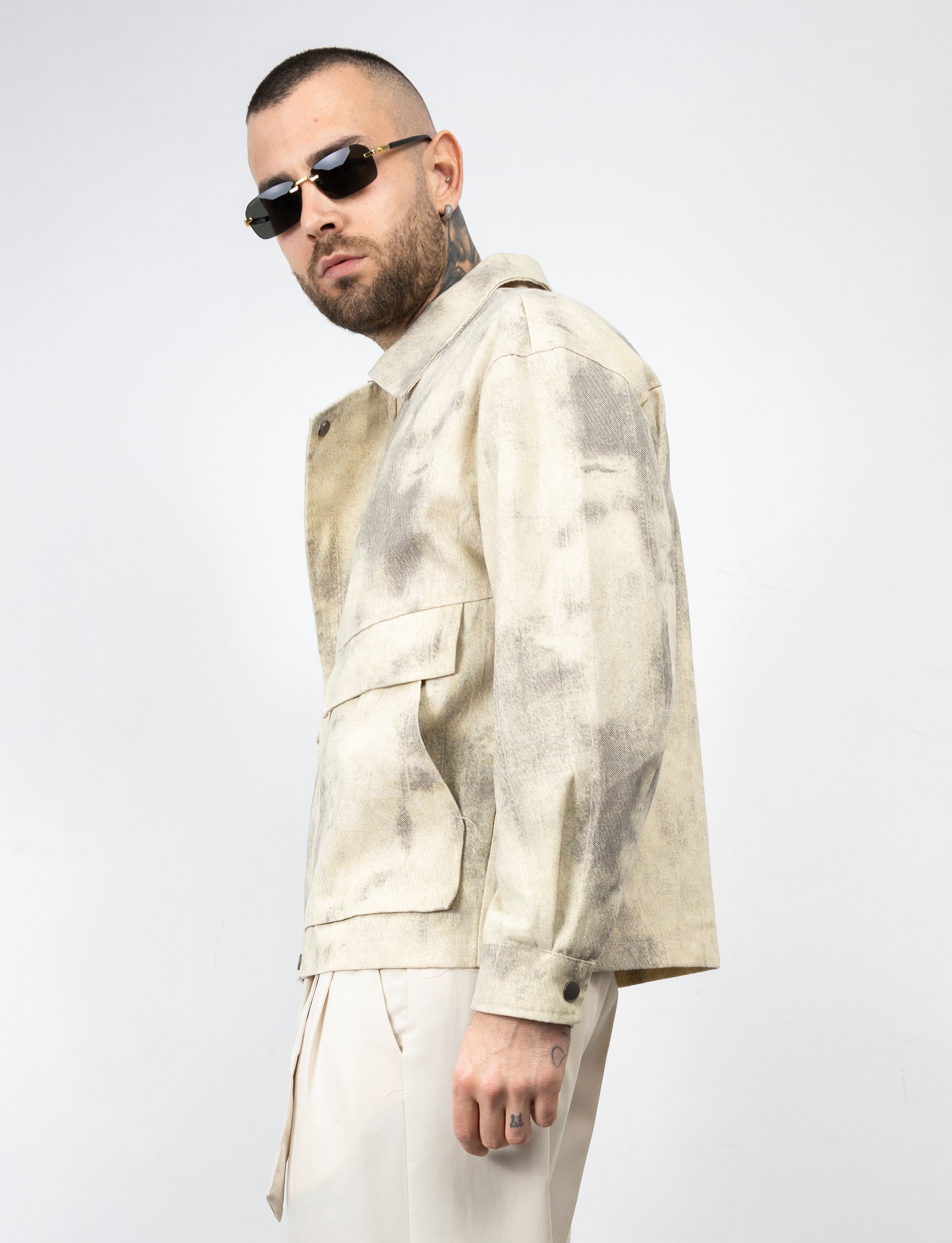 Jacket task vanish