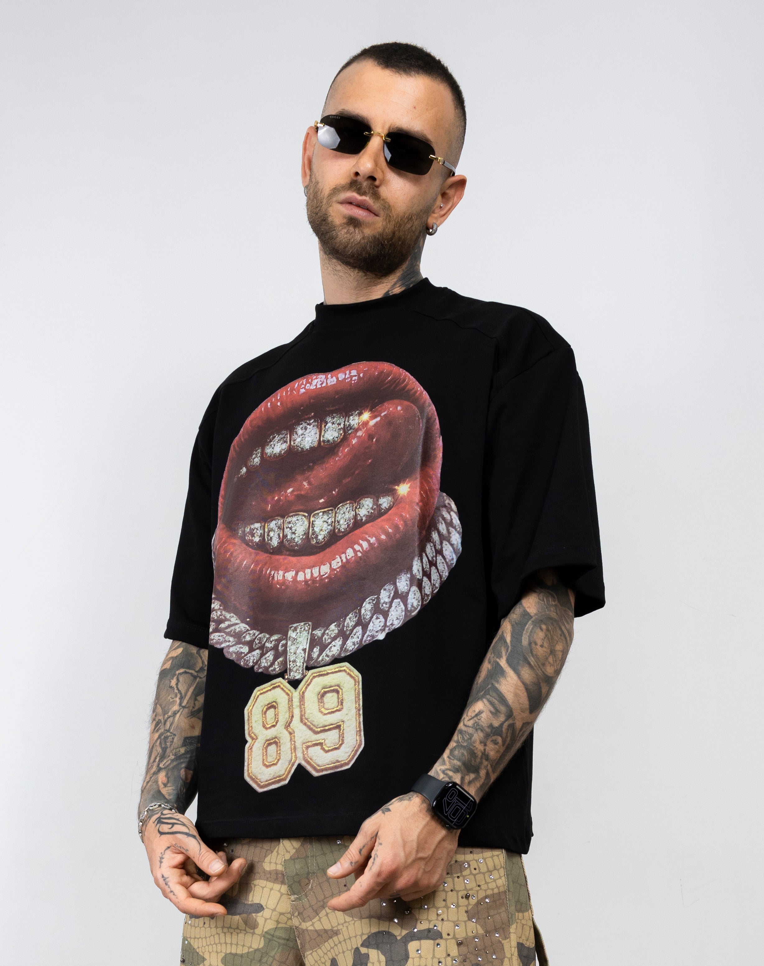 T-shirt mouth 89