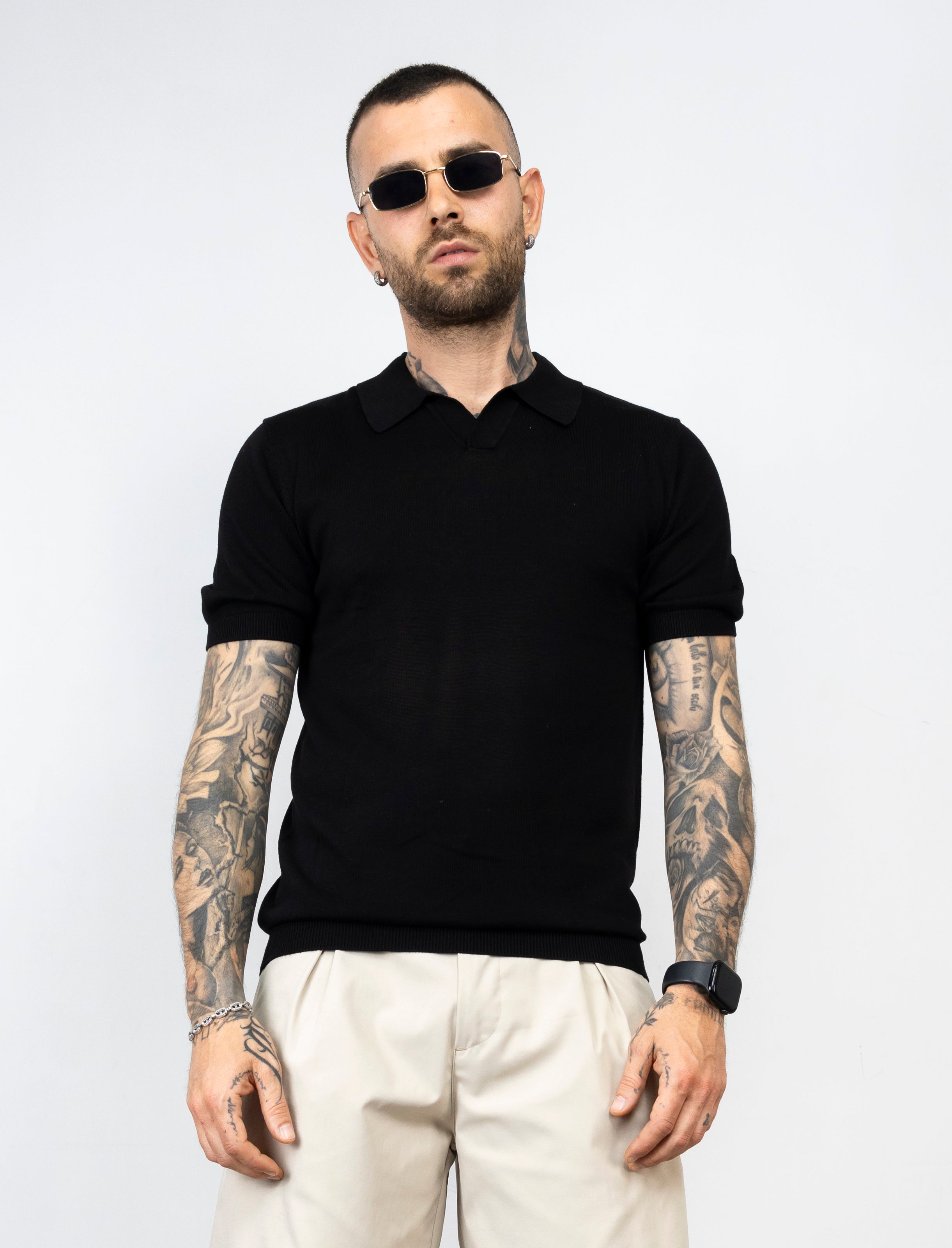 Polo scollo a "V"