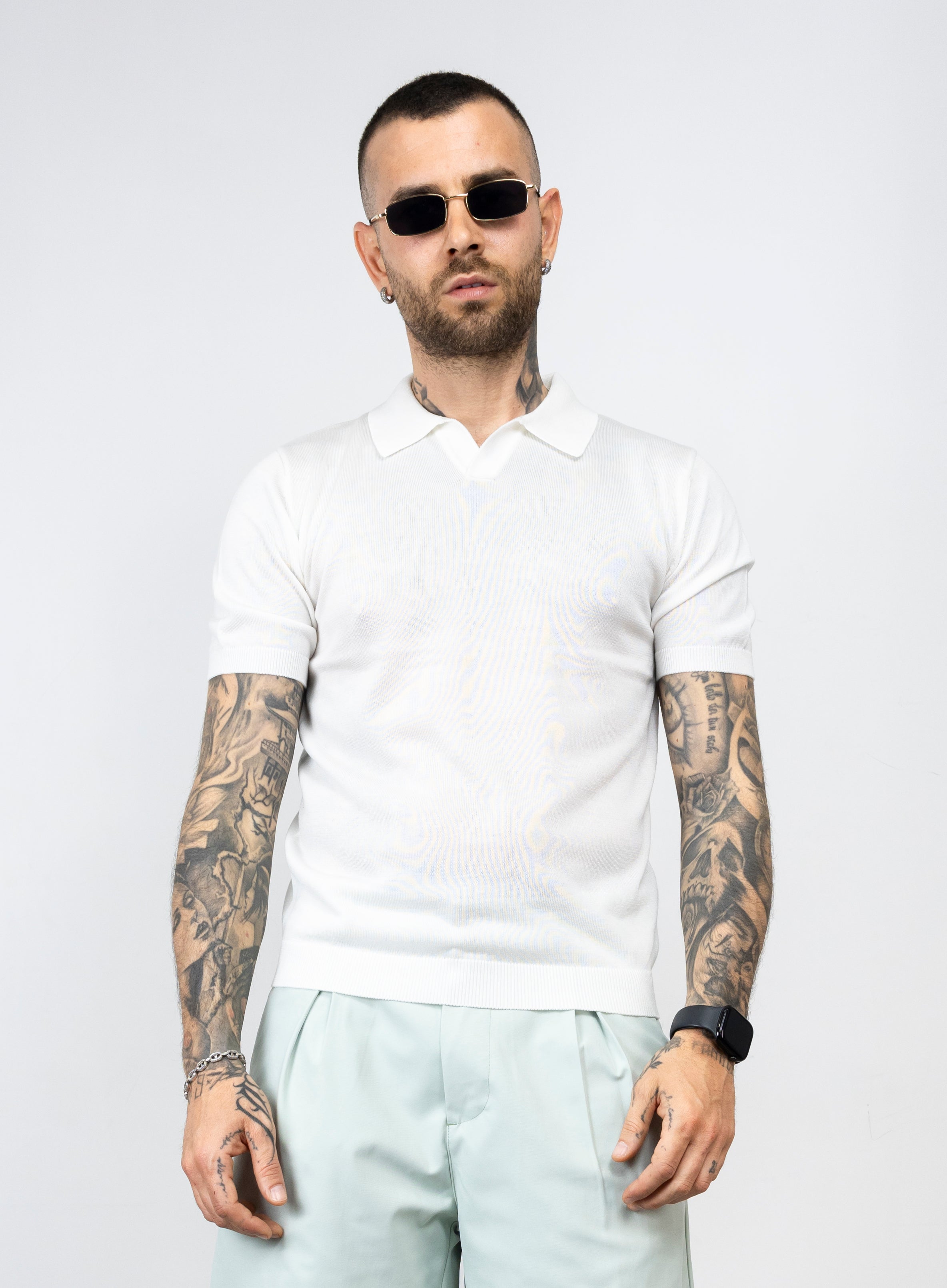 Polo scollo a "V"