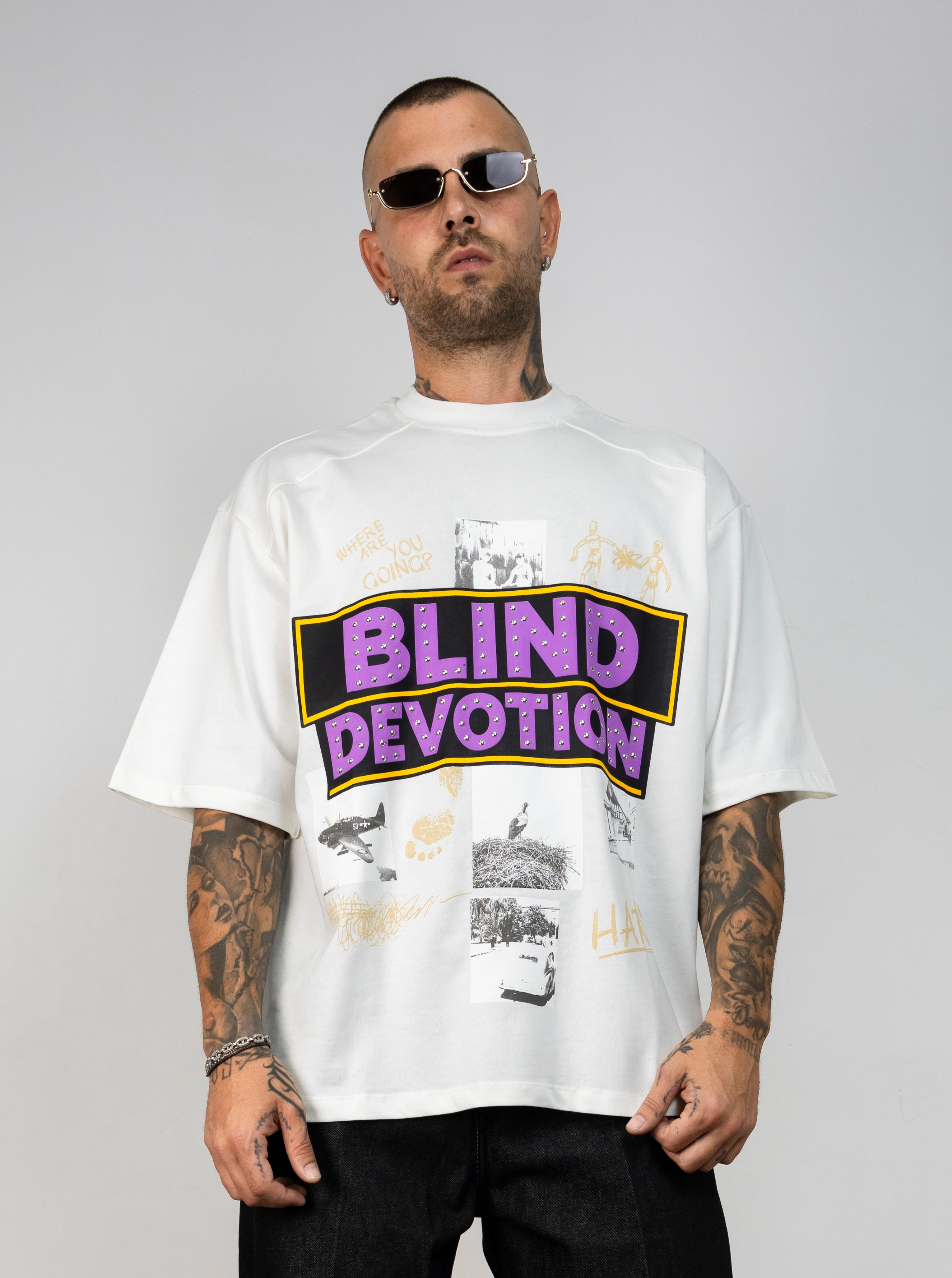T-Shirt Oversize "Blind Devotion"